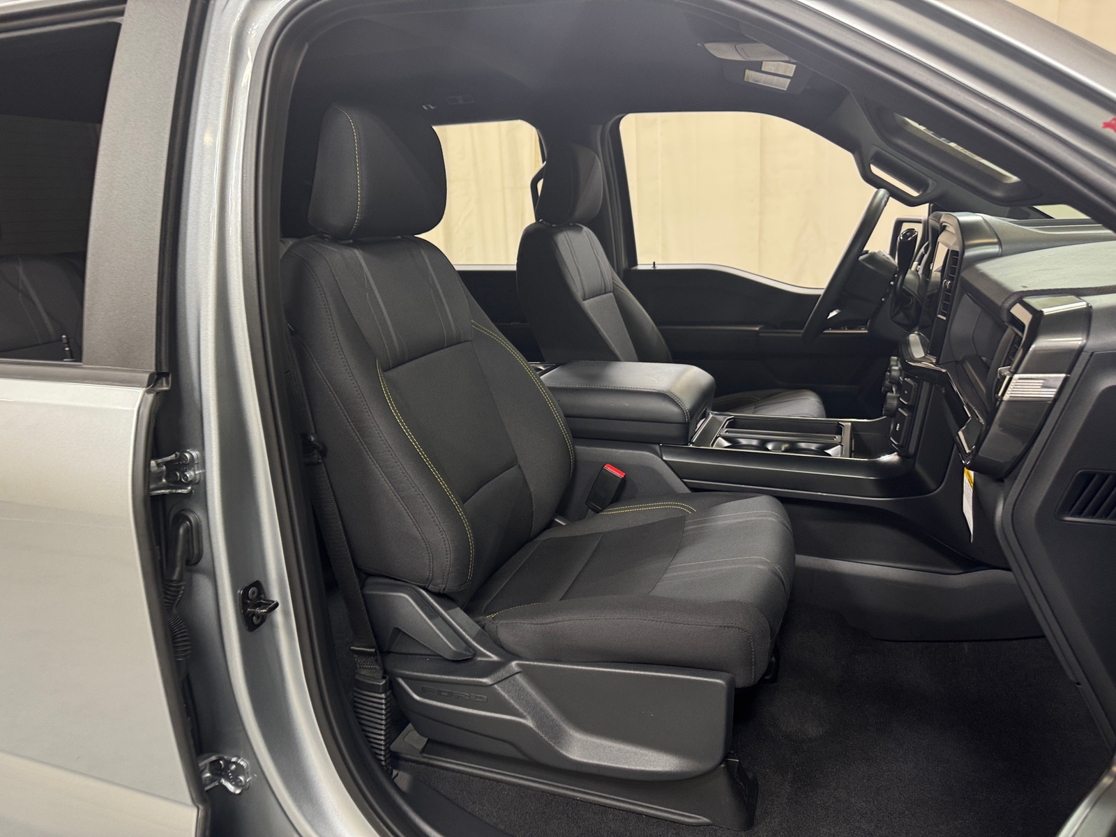 Thumbnail: 2025 Ford Econoline - 2