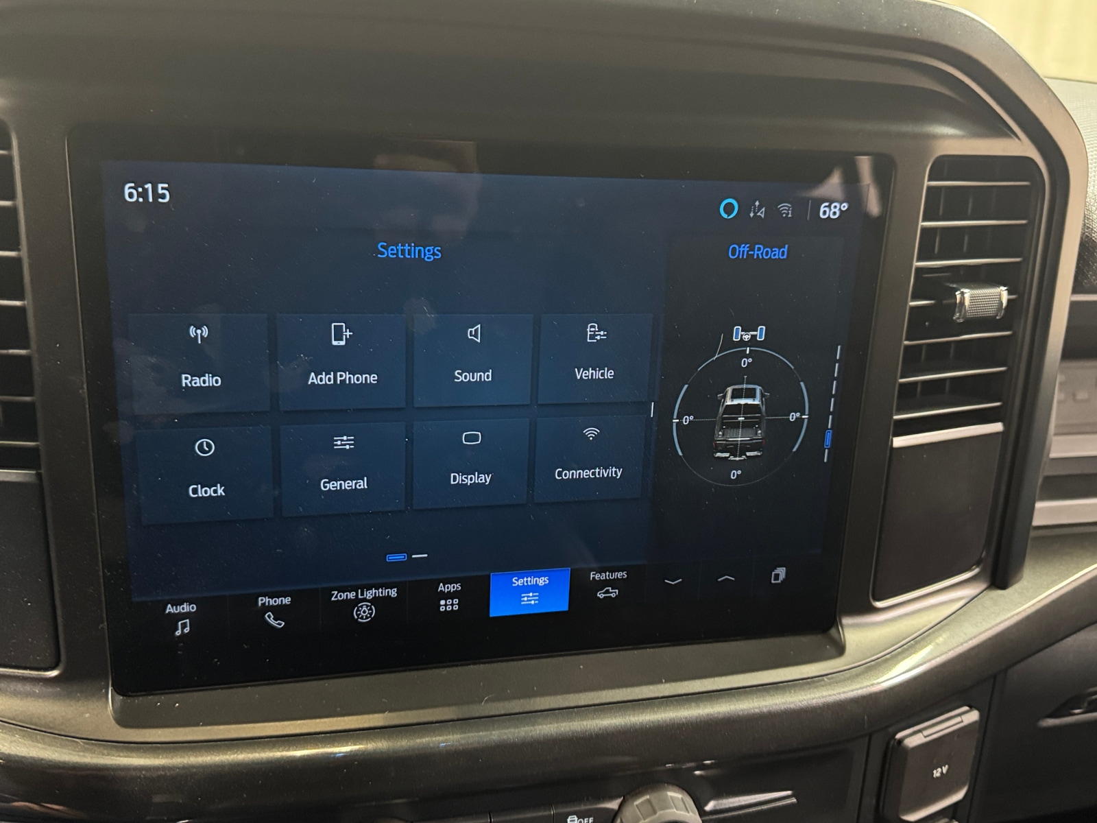 Thumbnail: 2025 Ford Econoline - 4