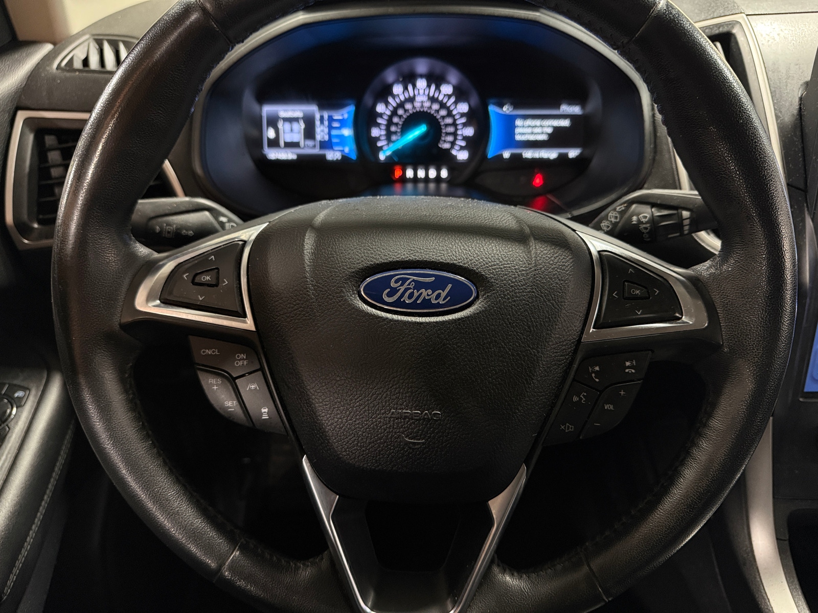 Thumbnail: 2022 Ford Edge - 4