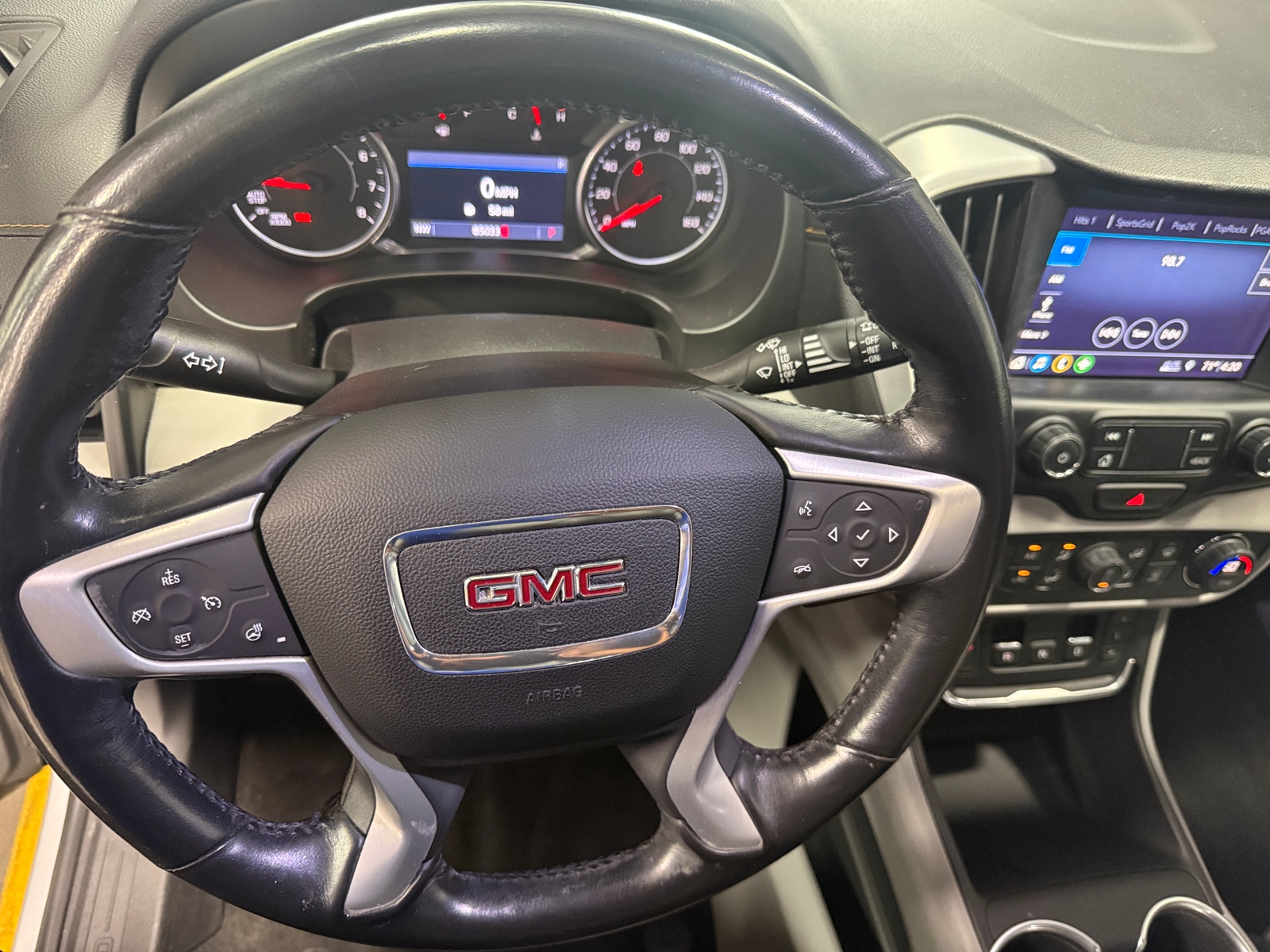 Thumbnail: 2019 GMC Terrain - 4
