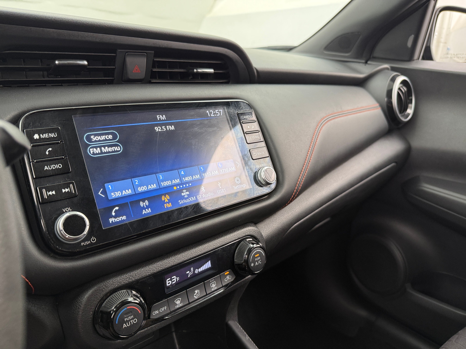 Thumbnail: 2021 Nissan Kicks - 4