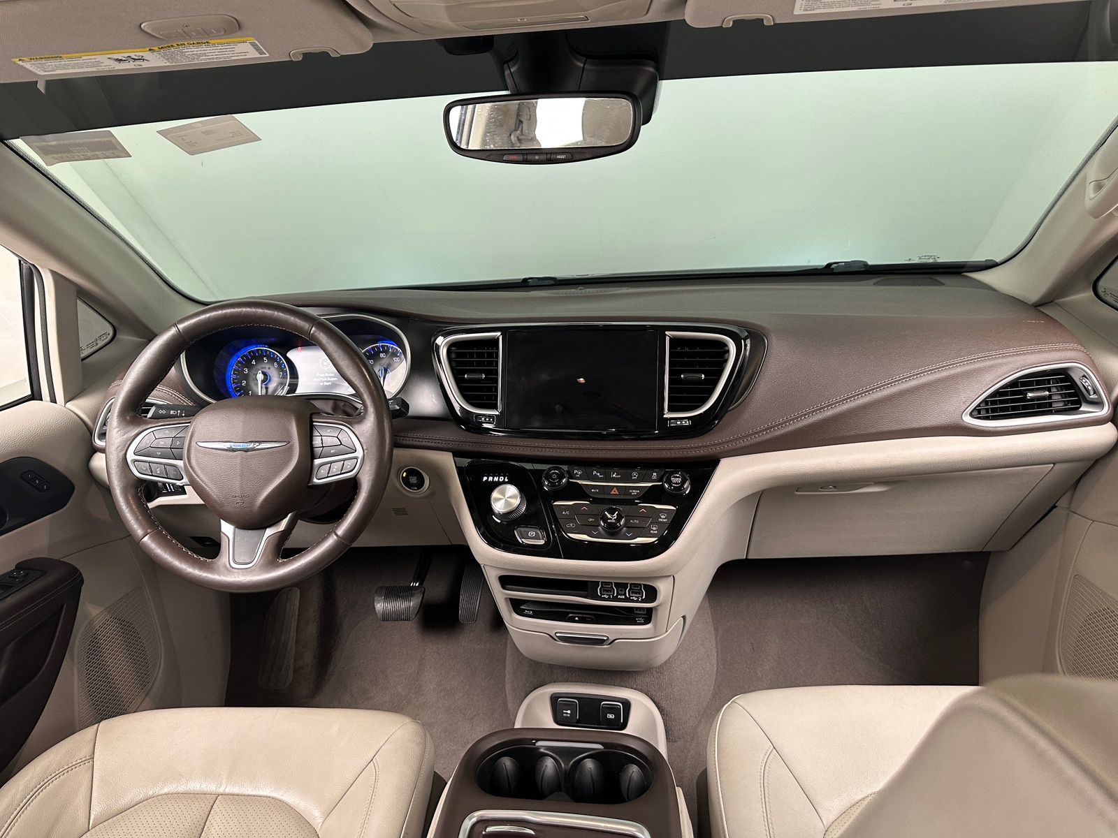 Thumbnail: 2021 Chrysler Pacifica - 2