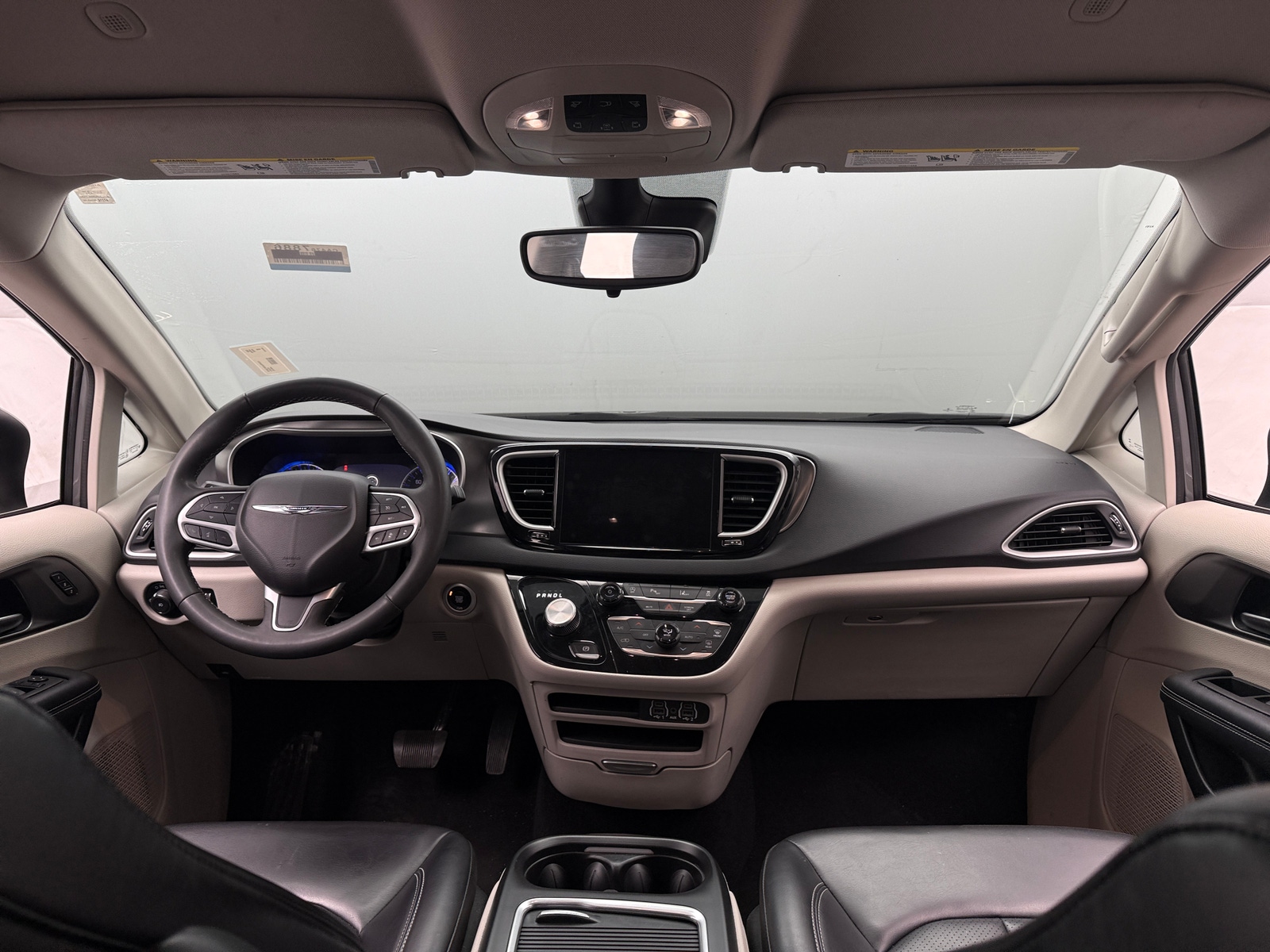 Thumbnail: 2023 Chrysler Pacifica - 2