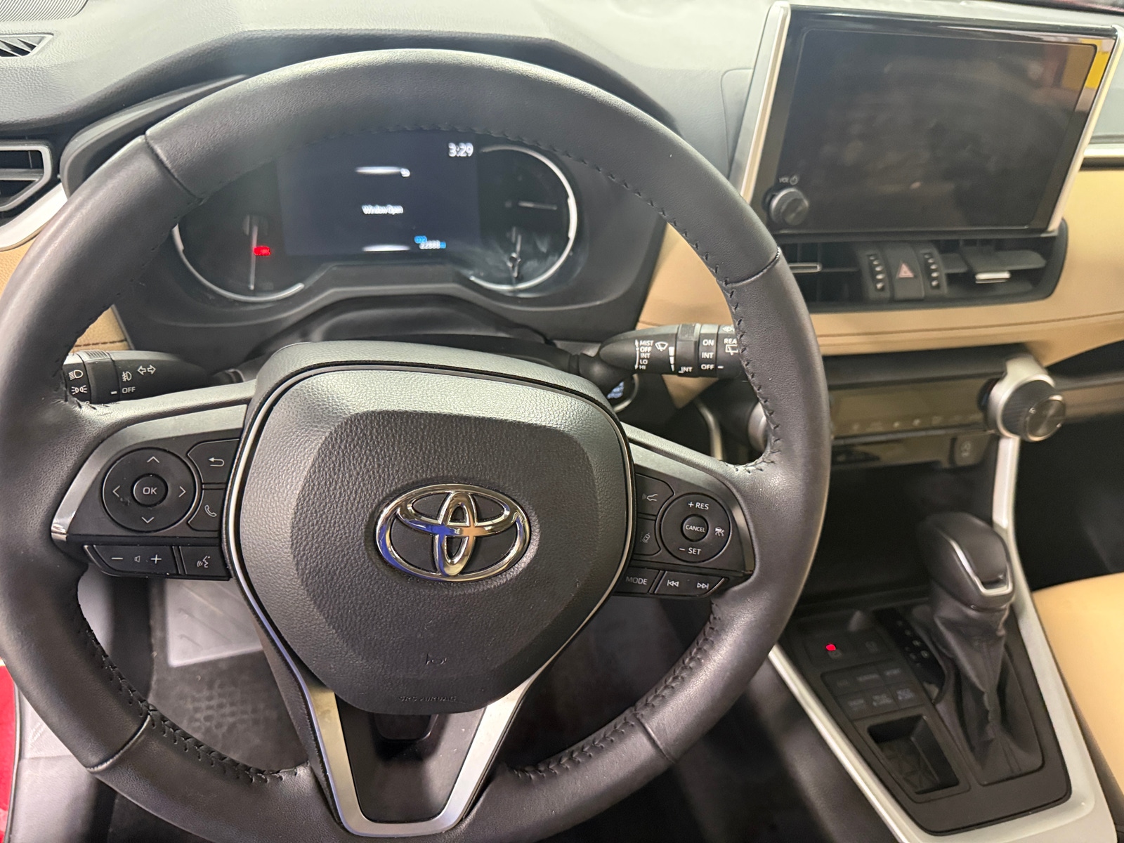 Thumbnail: 2025 Toyota RAV4 - 4