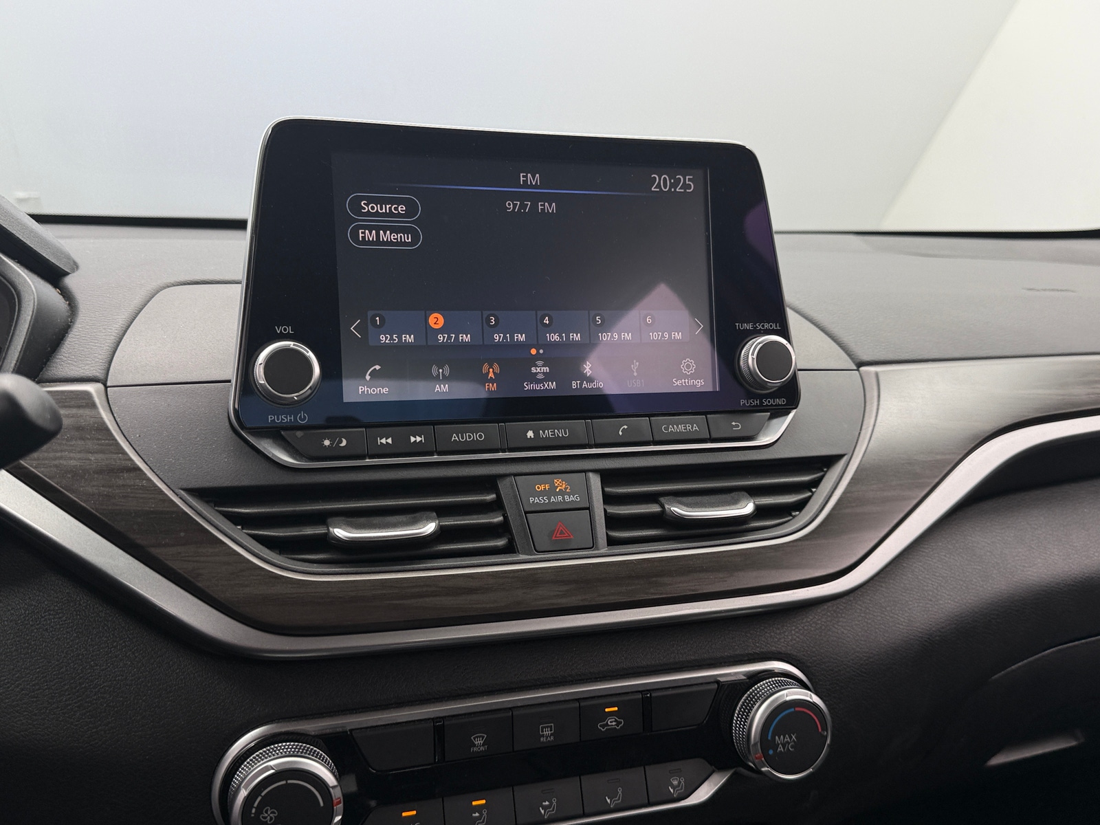 Thumbnail: 2025 Nissan Altima - 4