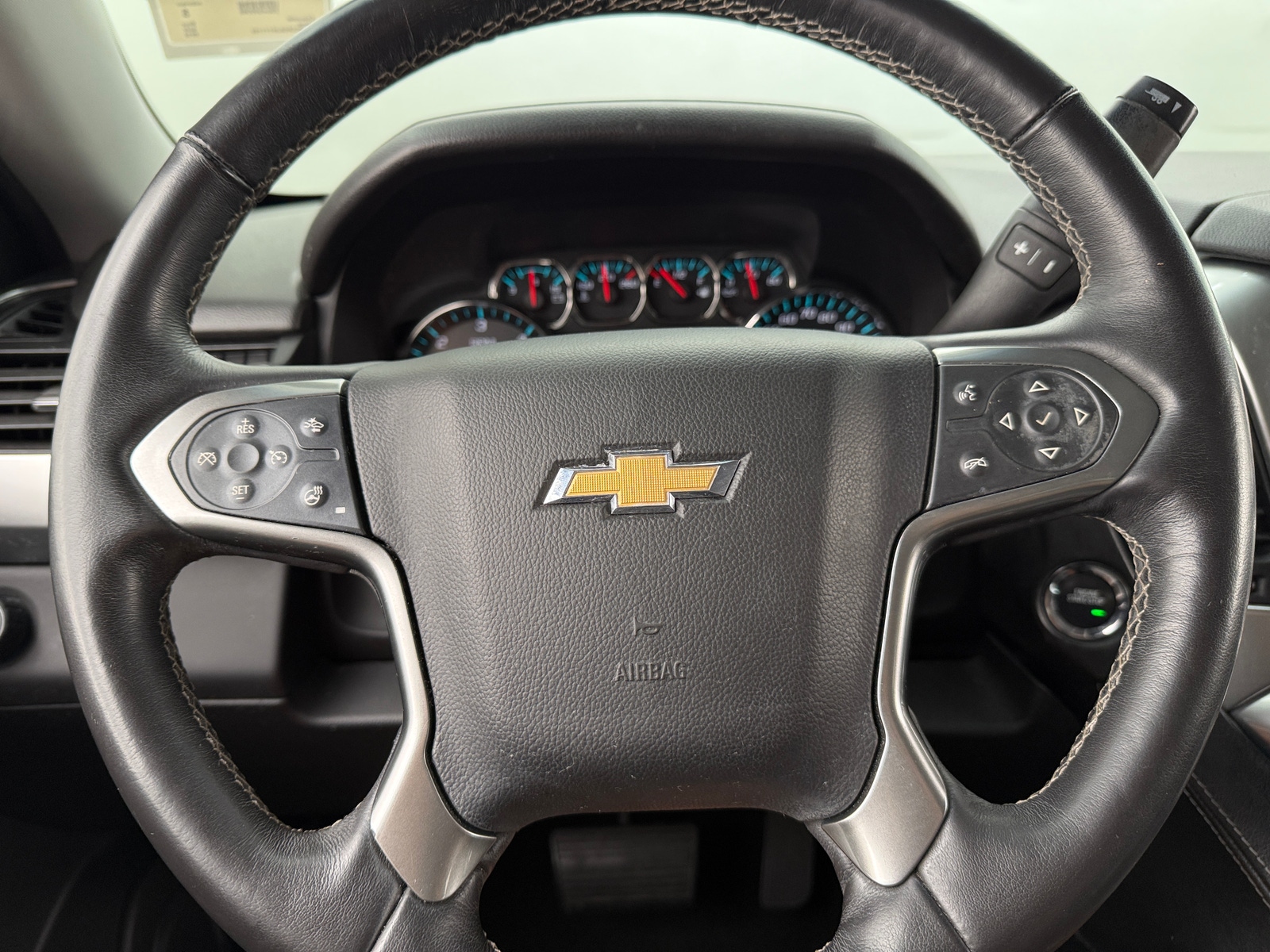 Thumbnail: 2018 Chevrolet Tahoe - 5