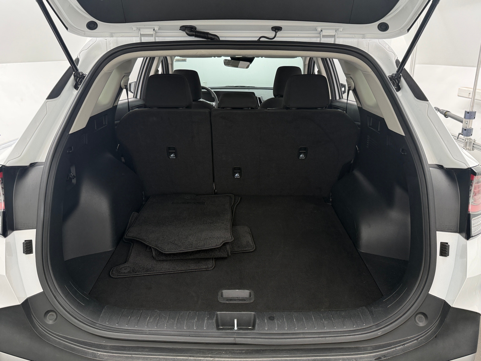 Thumbnail: 2025 Kia Sportage - 7