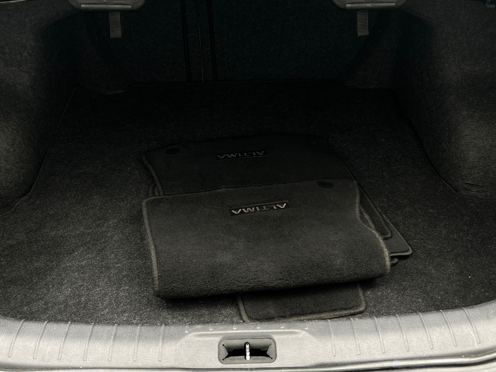 Thumbnail: 2021 Nissan Altima - 7