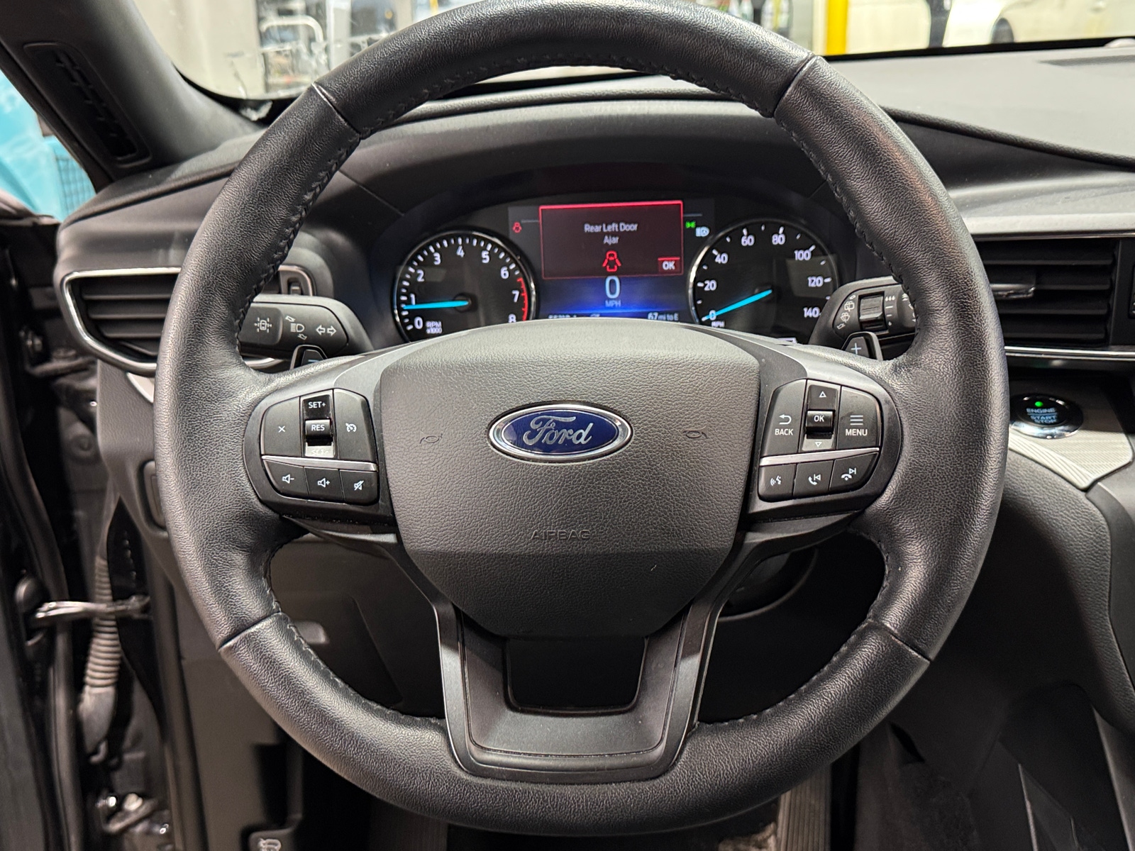 Thumbnail: 2020 Ford Explorer - 5