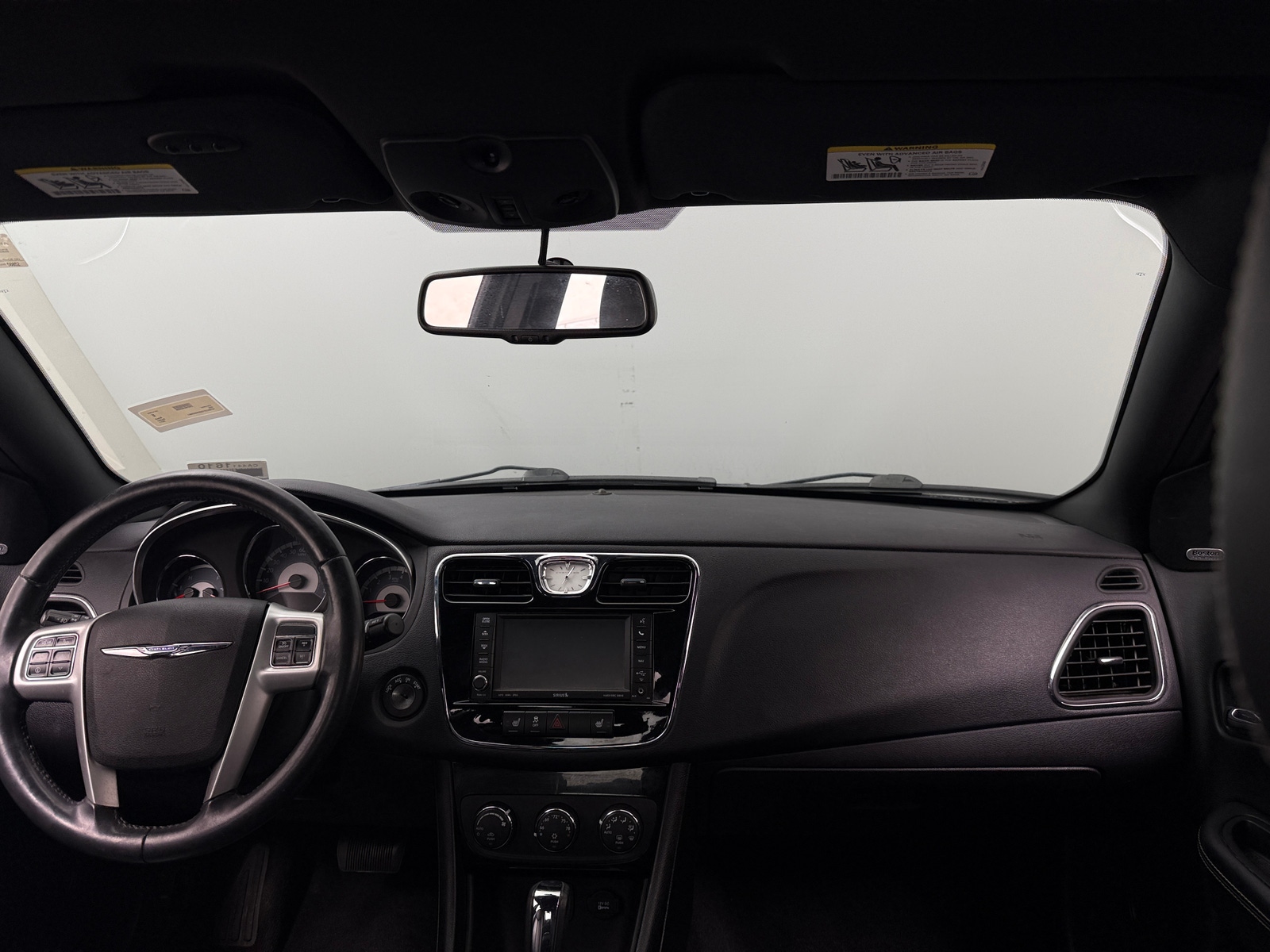 Thumbnail: 2011 Chrysler 200 - 2