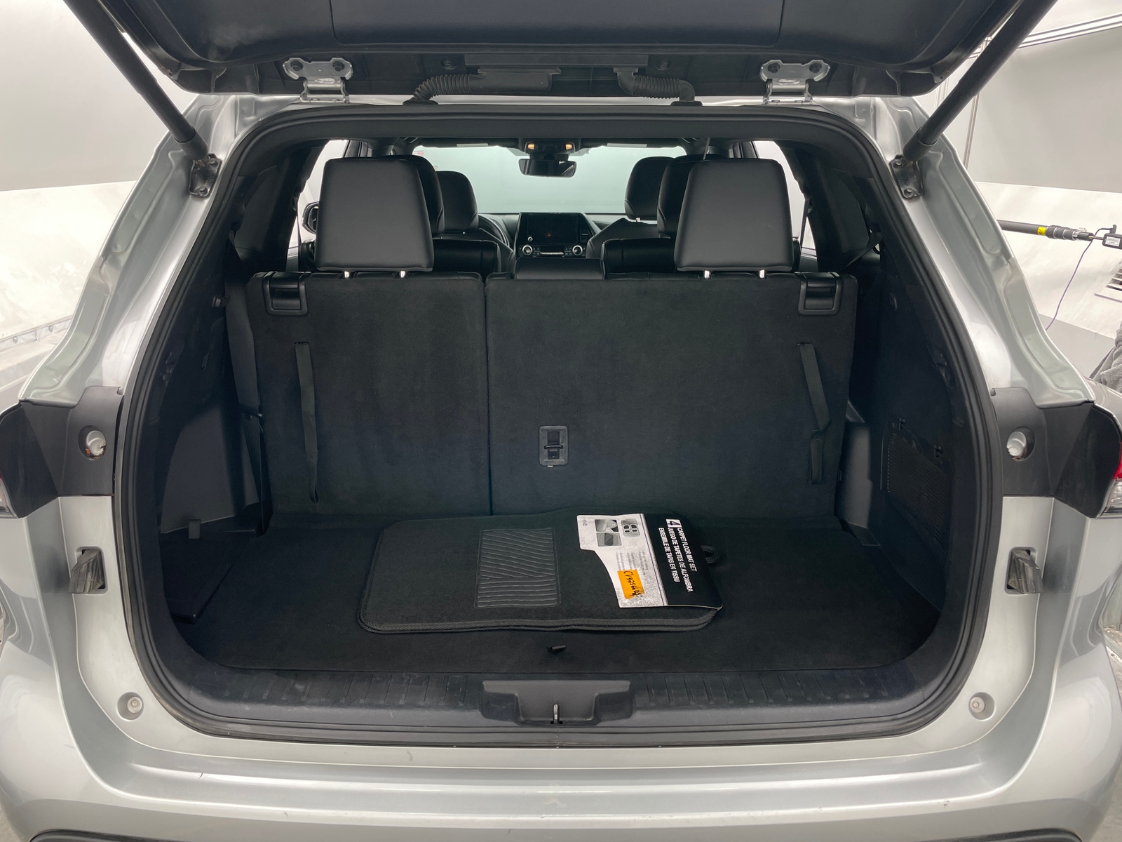 Thumbnail: 2024 Toyota Highlander - 7