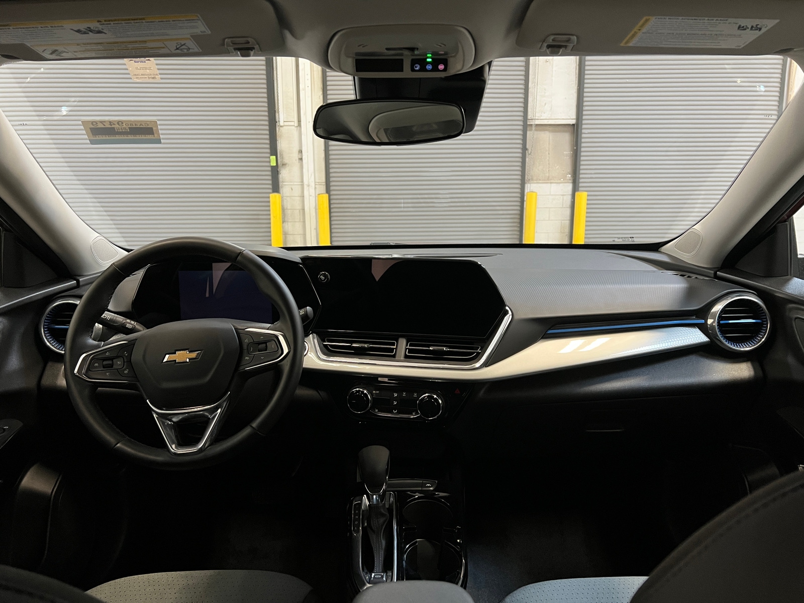 Thumbnail: 2025 Chevrolet Trax - 3