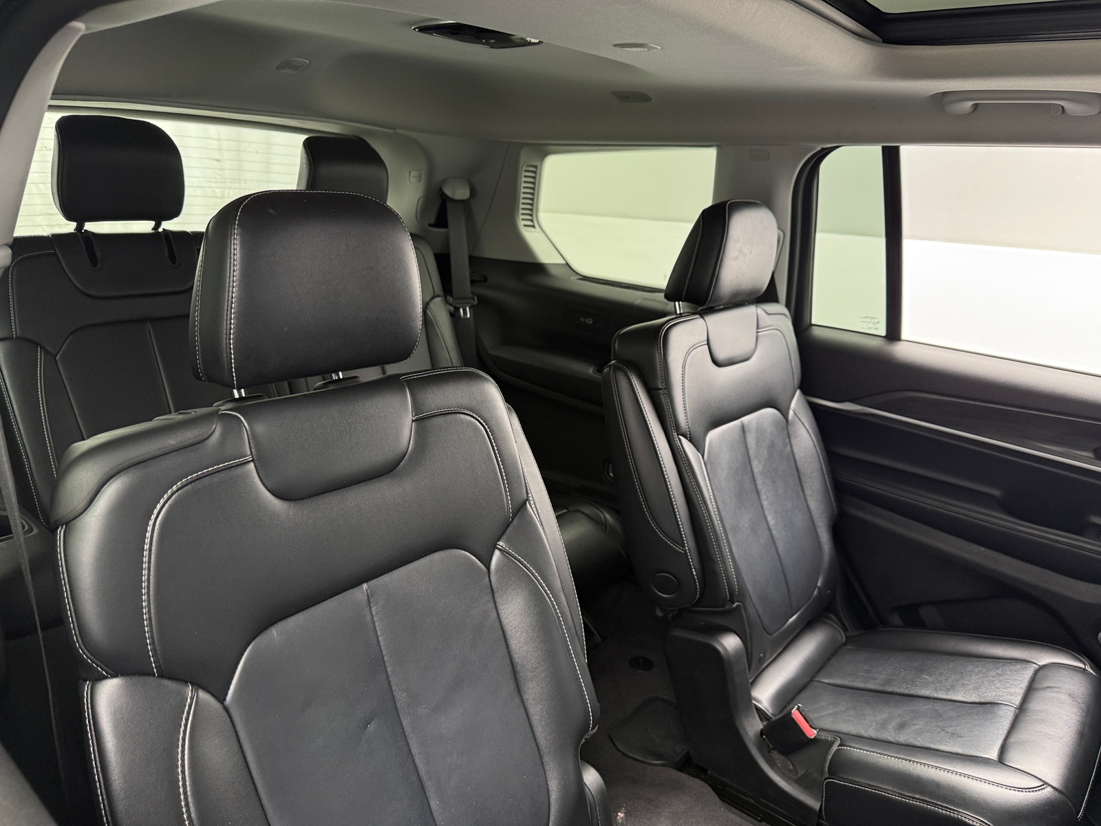 Thumbnail: 2021 Jeep Grand Cherokee L - 5