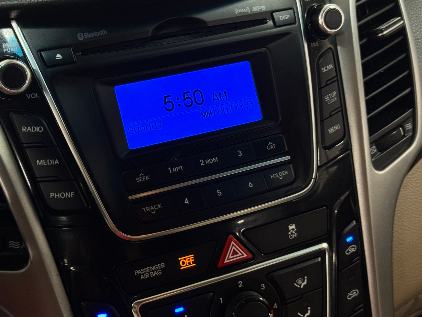 Thumbnail: 2016 Hyundai Elantra - 4