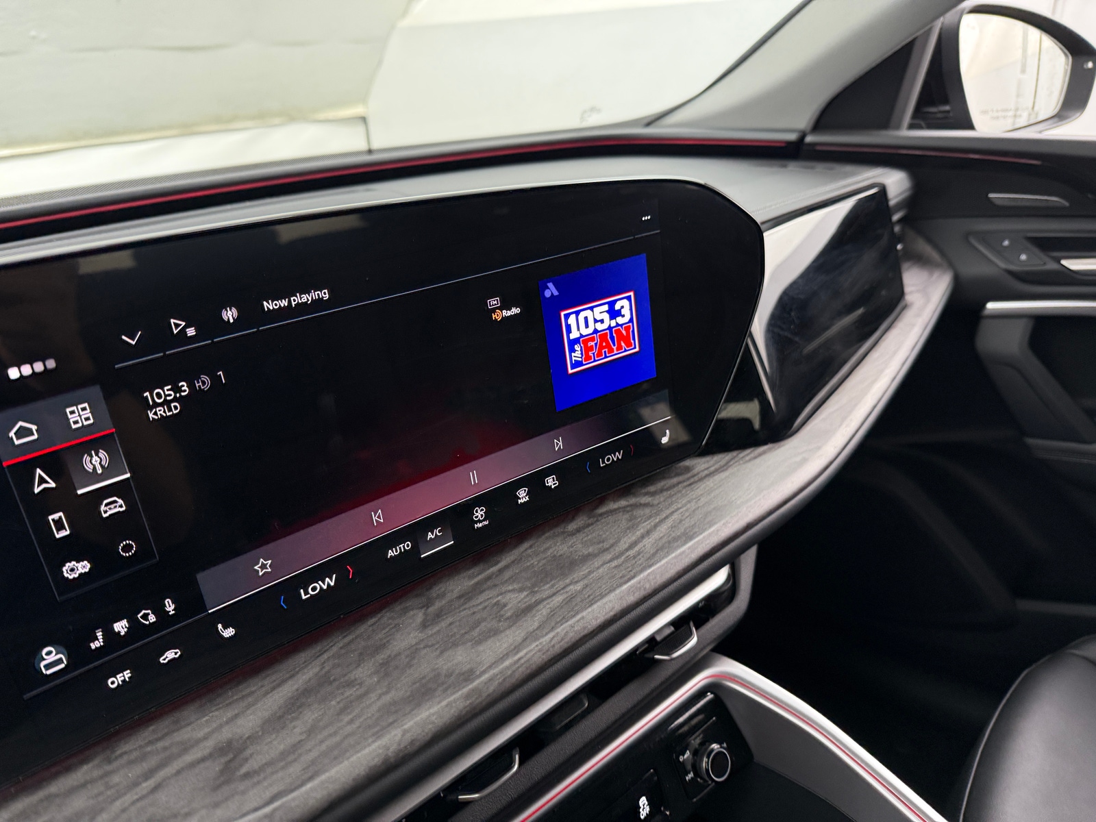 Thumbnail: 2025 Audi Q5 - 3