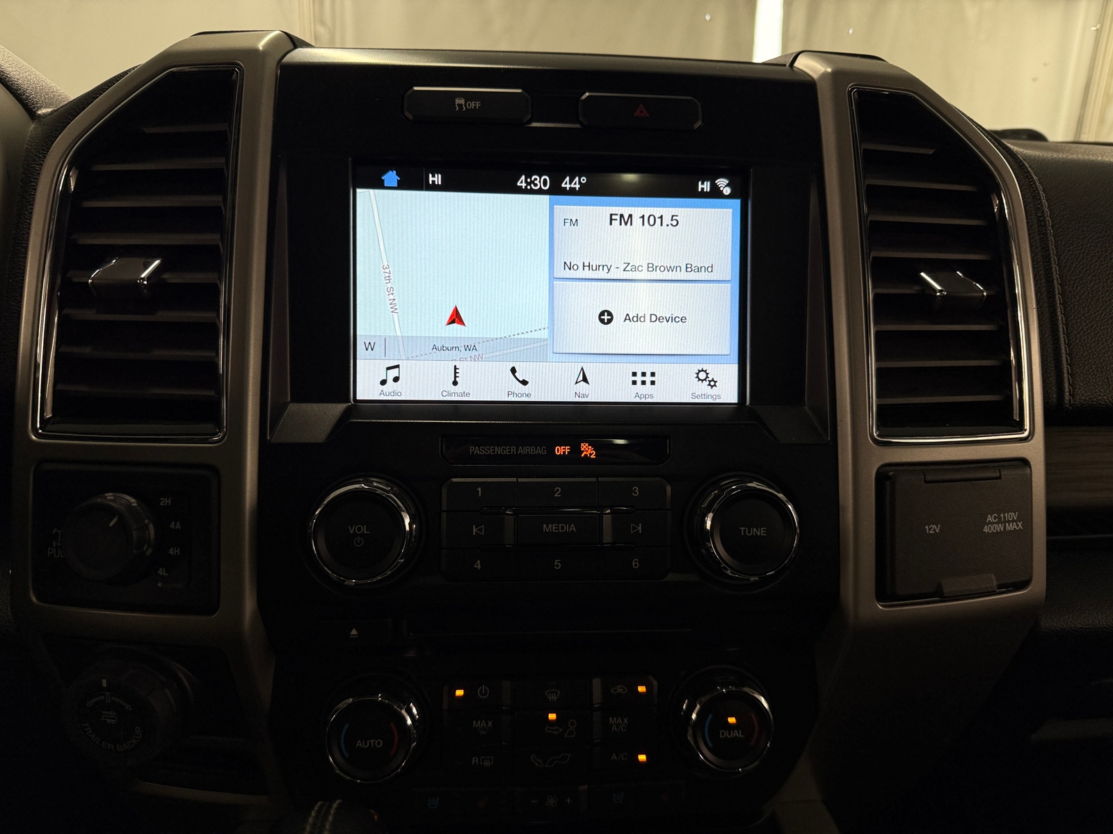 Thumbnail: 2017 Ford Econoline - 4