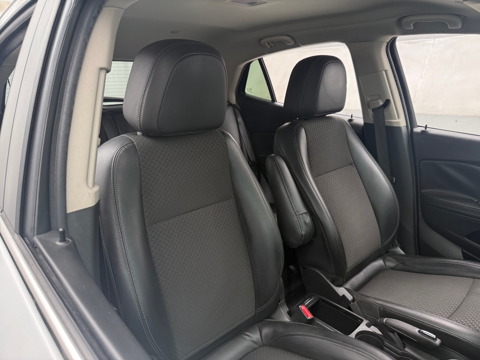 Thumbnail: 2021 Buick Encore - 2