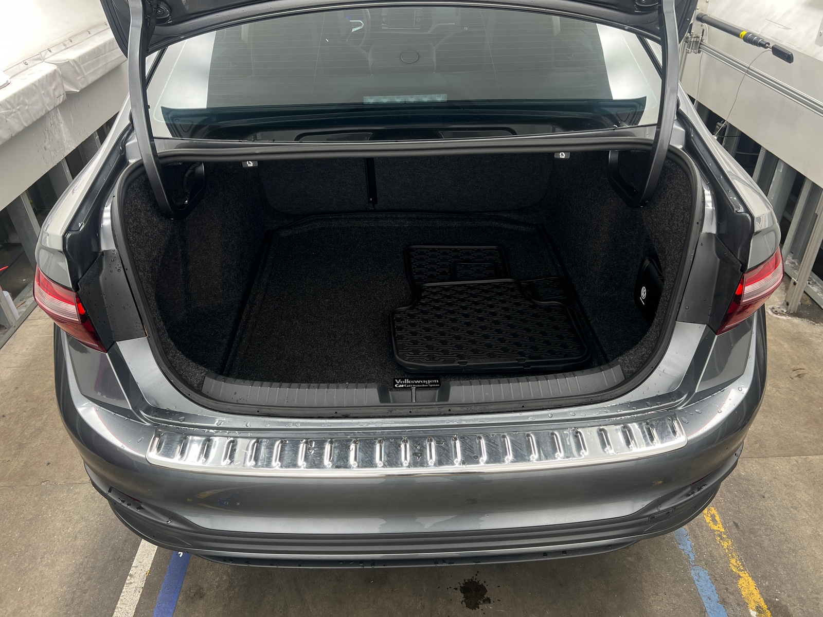 Thumbnail: 2024 Volkswagen Jetta - 6