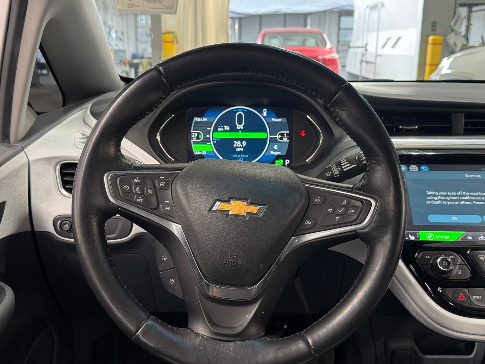 Thumbnail: 2018 Chevrolet Bolt EV - 4