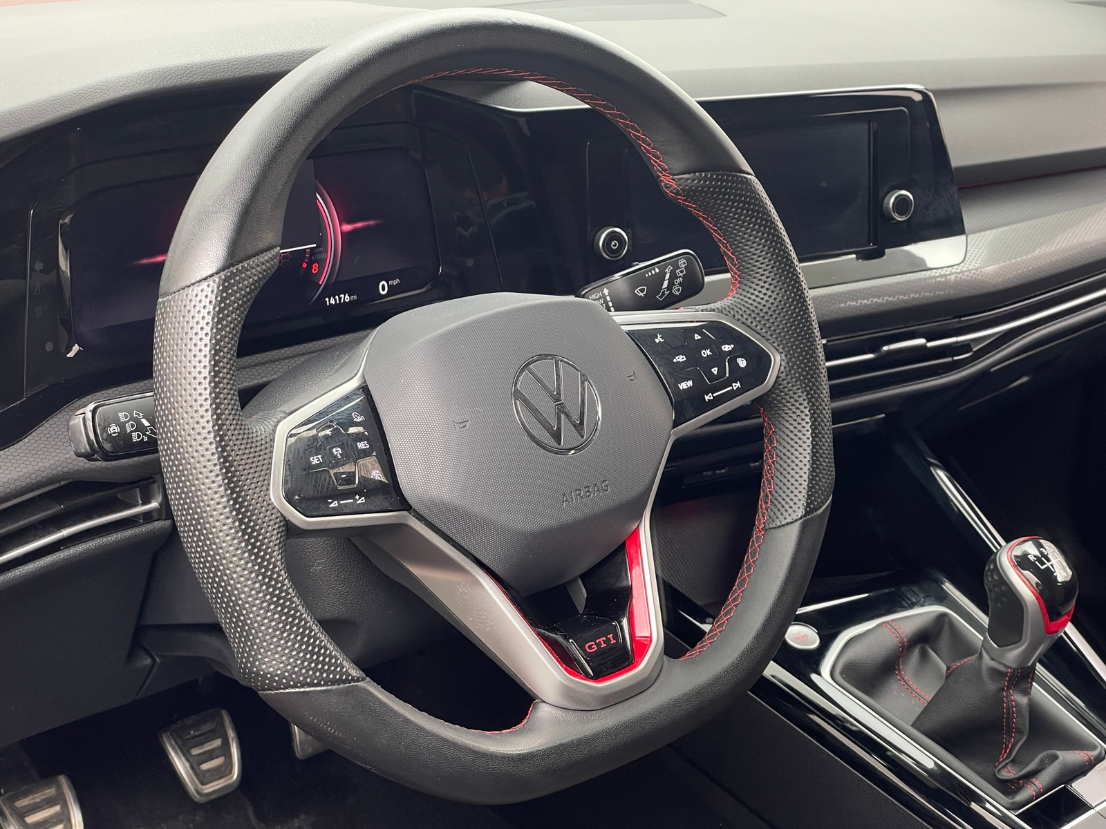 Thumbnail: 2024 Volkswagen Golf - 5