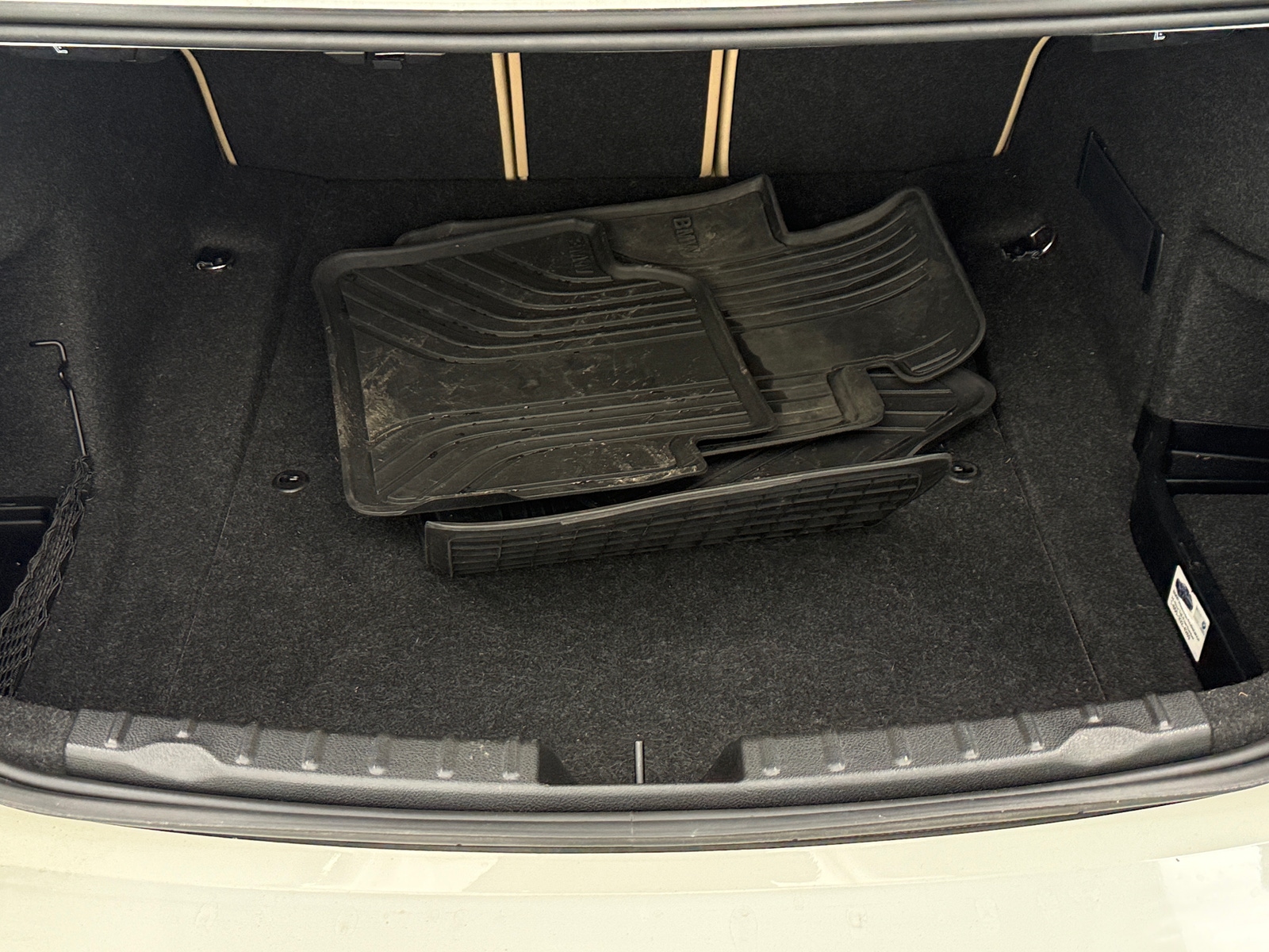 Thumbnail: 2016 BMW 3 Series - 6