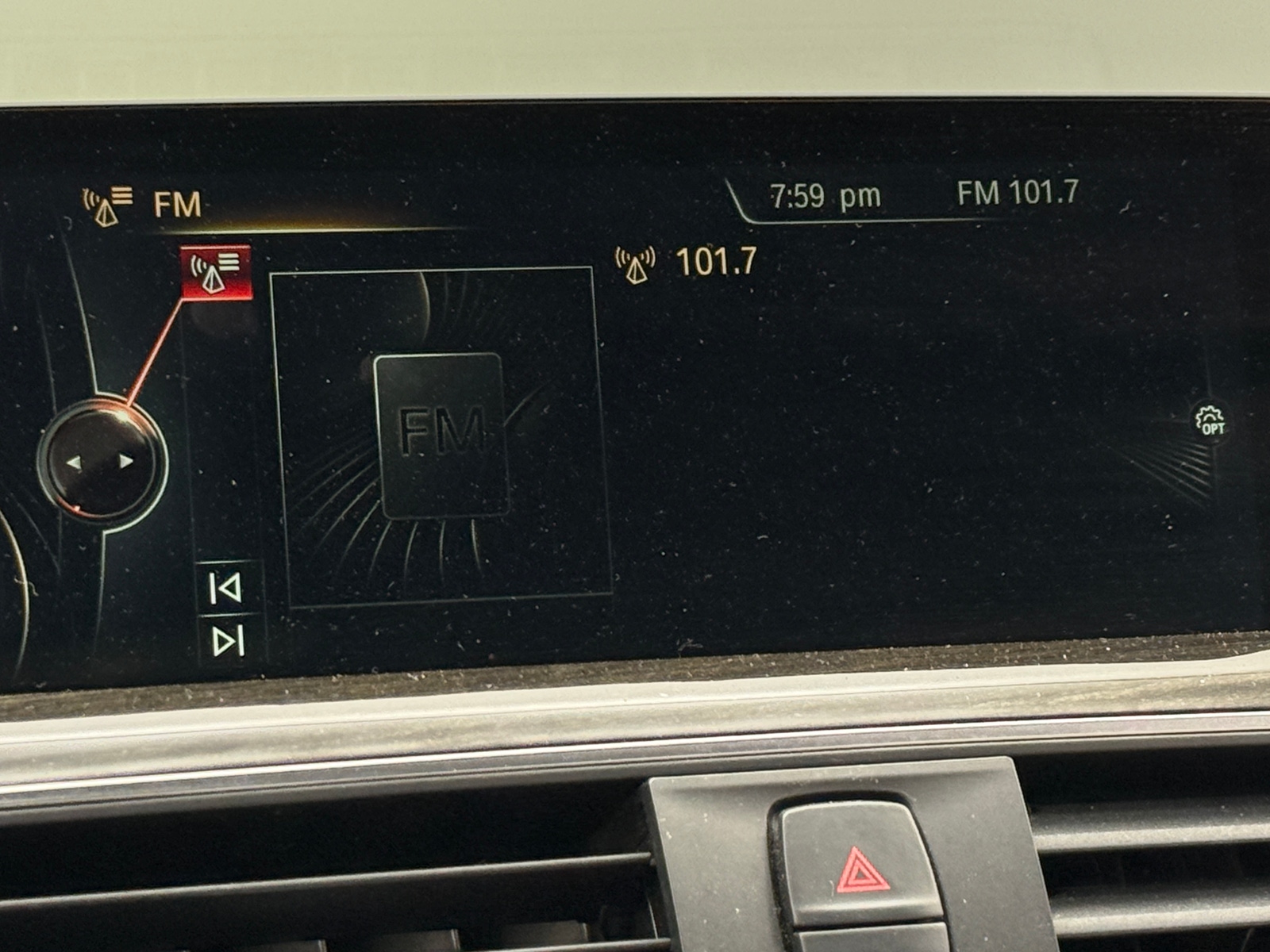 Thumbnail: 2016 BMW 3 Series - 3