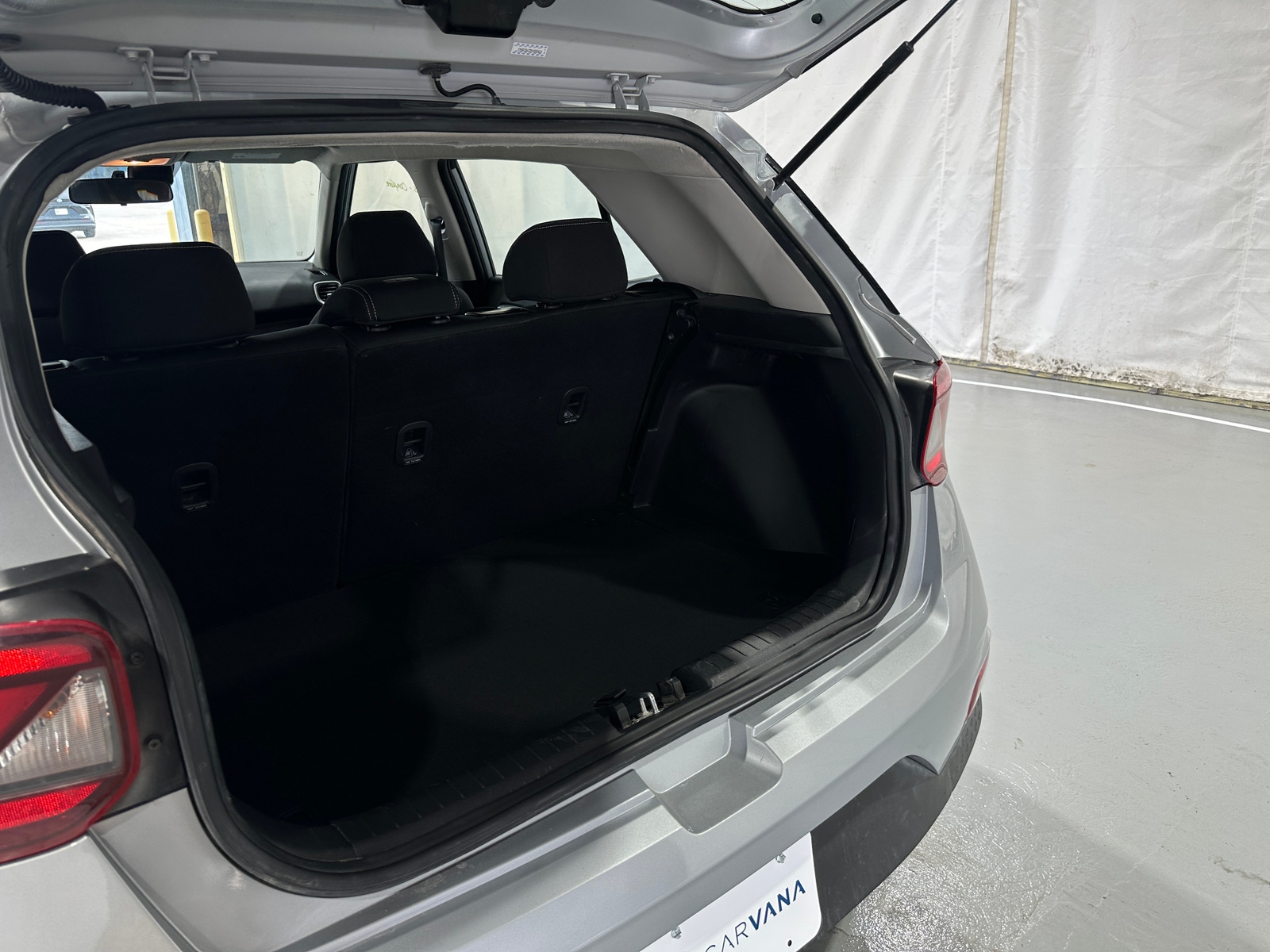 Thumbnail: 2021 Hyundai Venue - 7