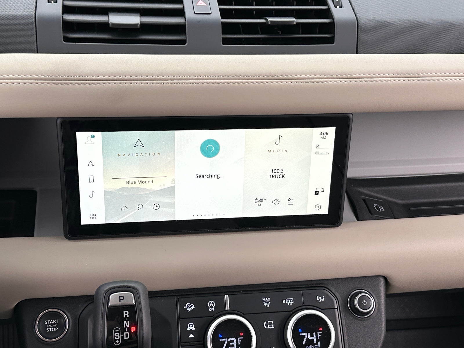 Thumbnail: 2024 Land Rover Defender - 3