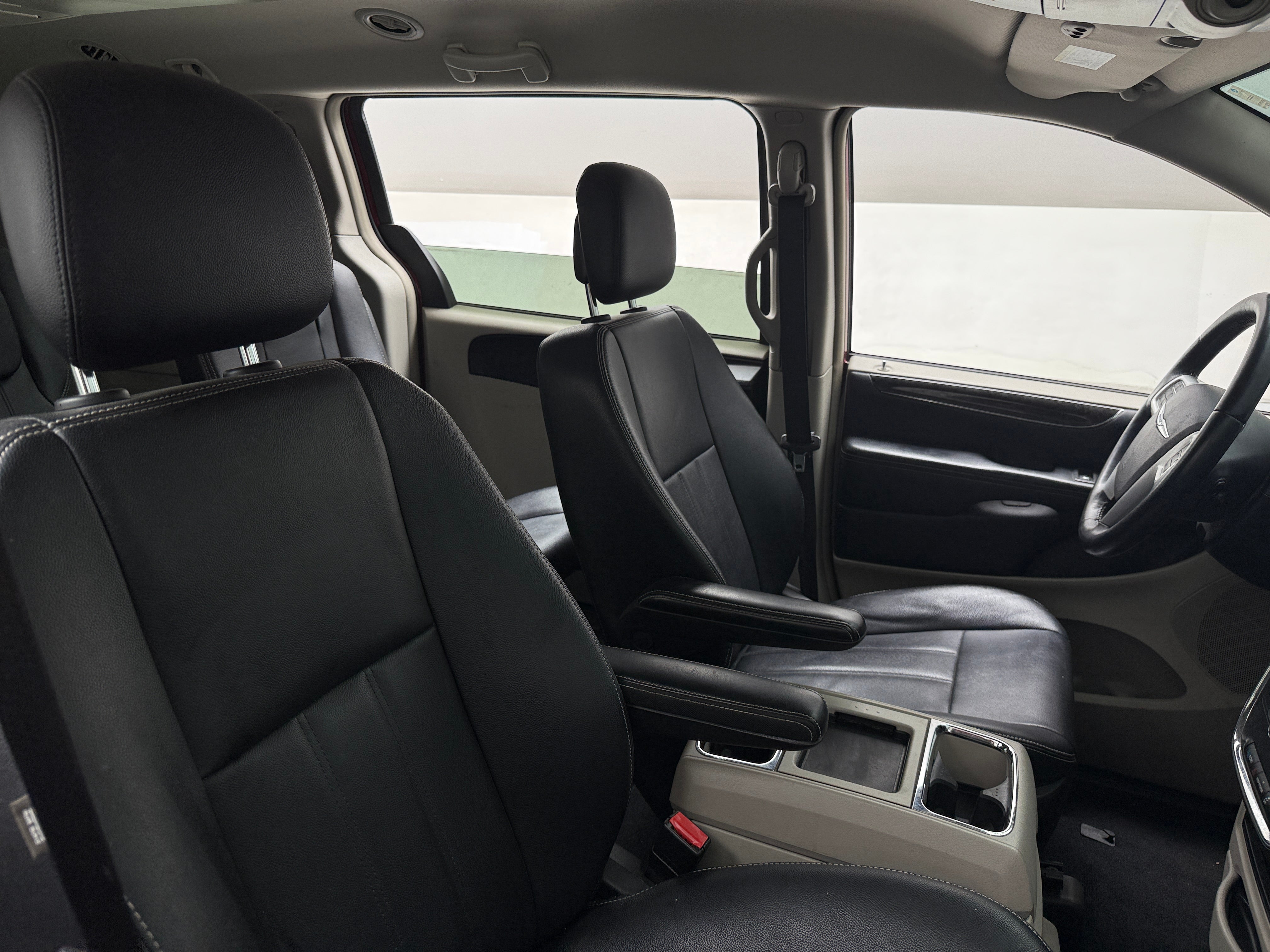 2016 Chrysler Town & Country