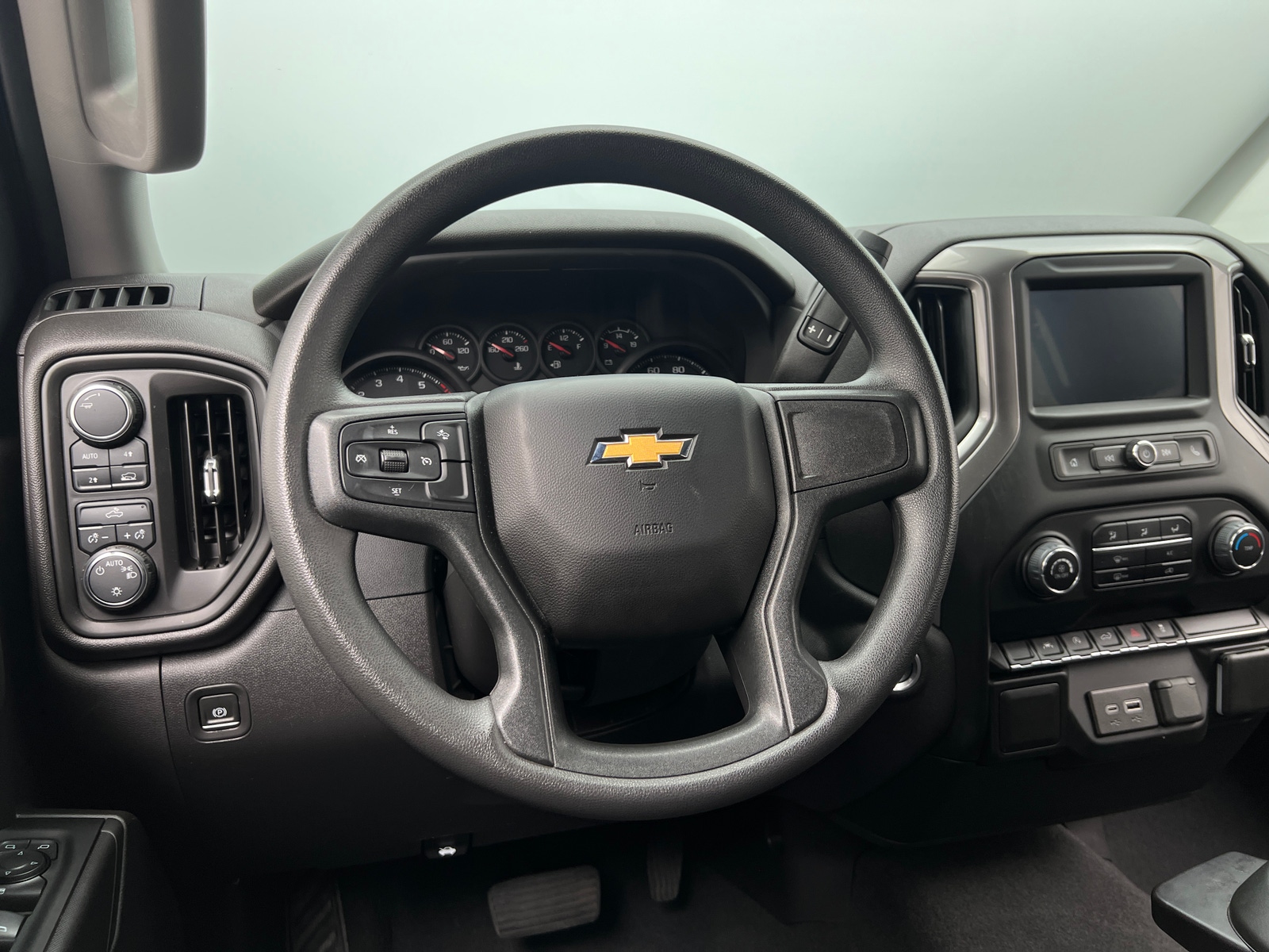 Thumbnail: 2024 Chevrolet Silverado 1500 - 5
