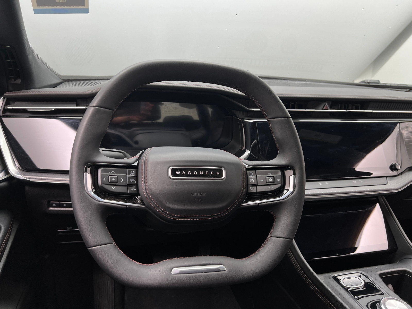 Thumbnail: 2025 Jeep Wagoneer S - 4