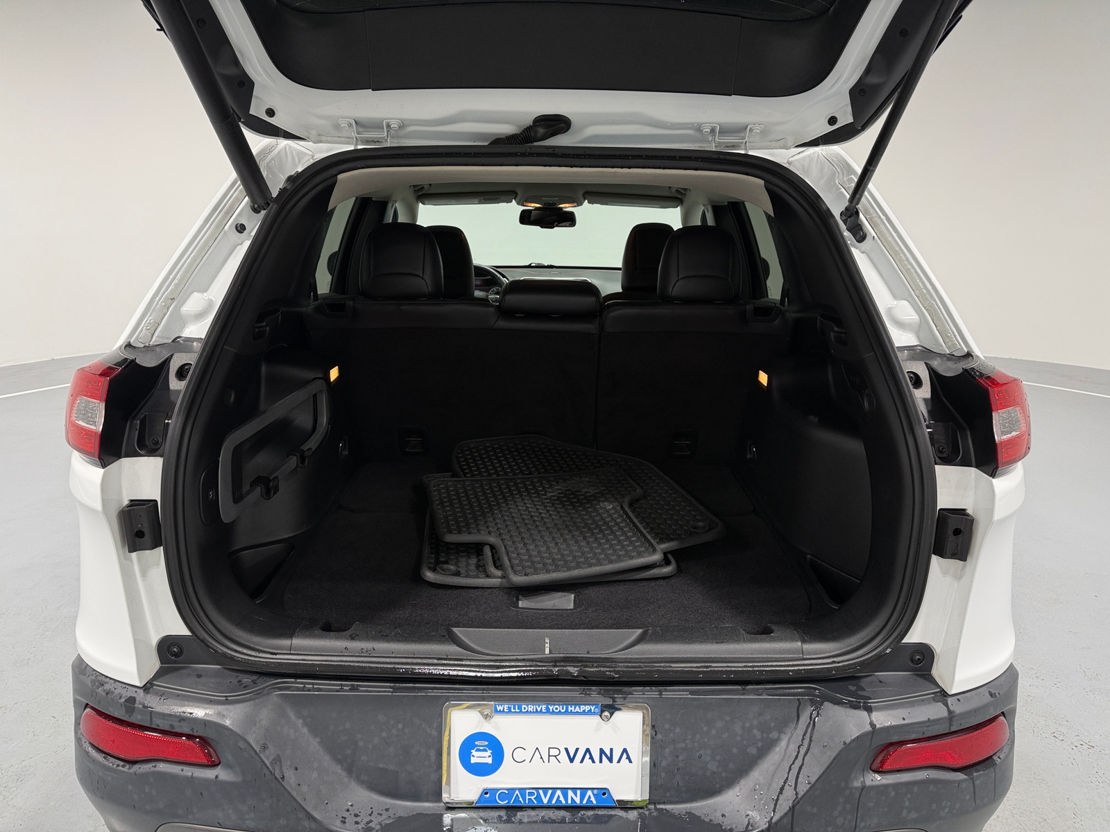 Thumbnail: 2015 Jeep Cherokee - 7