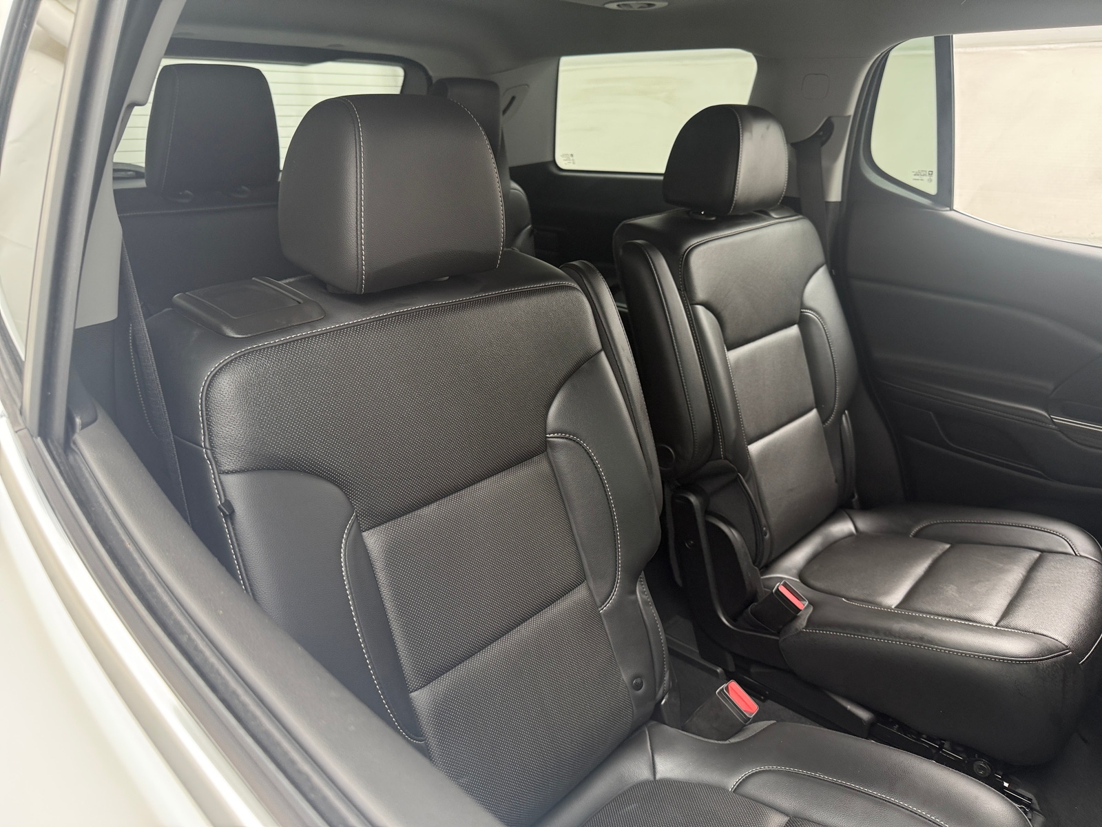 Thumbnail: 2023 GMC Acadia - 5