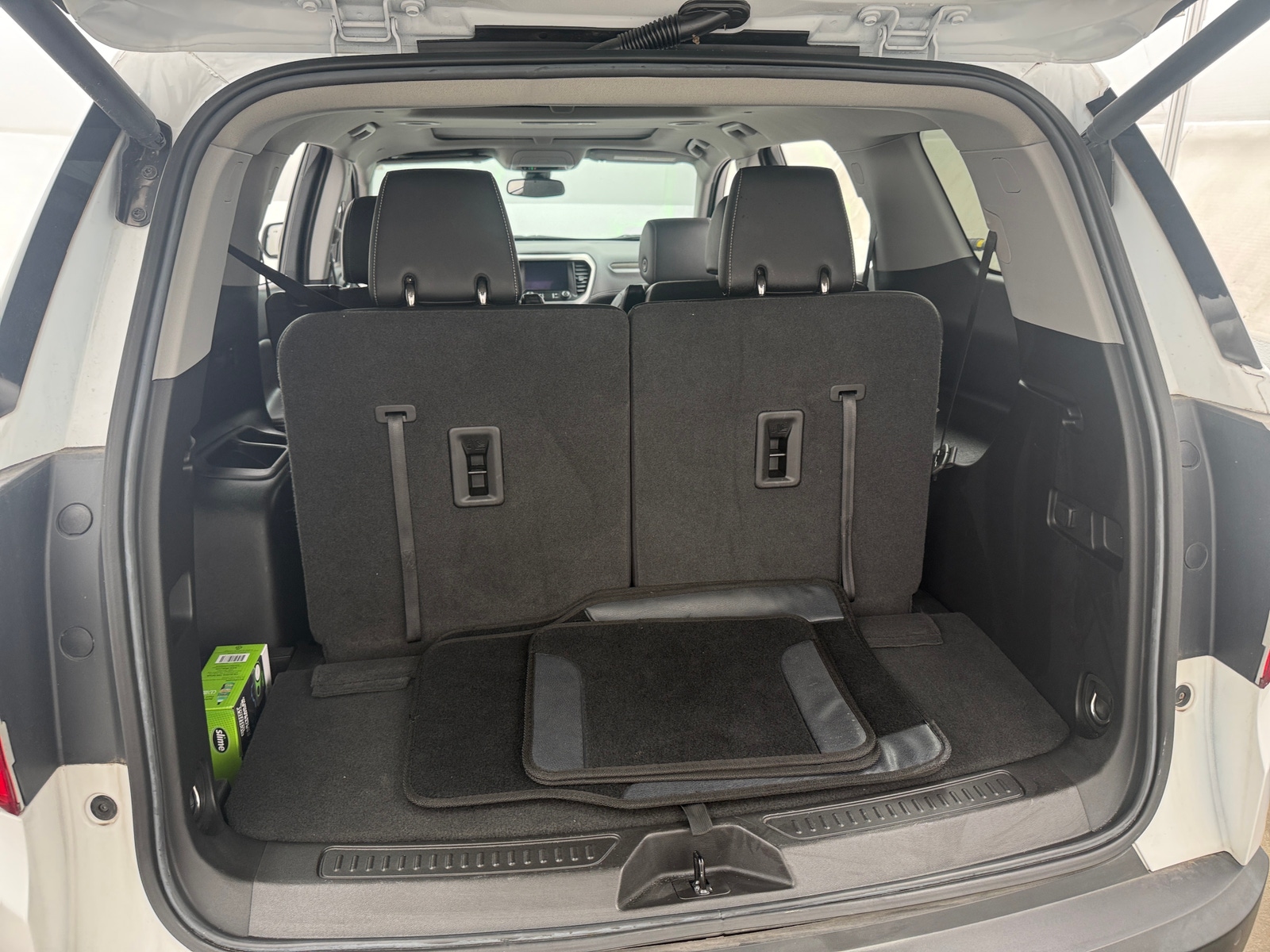 Thumbnail: 2023 GMC Acadia - 6