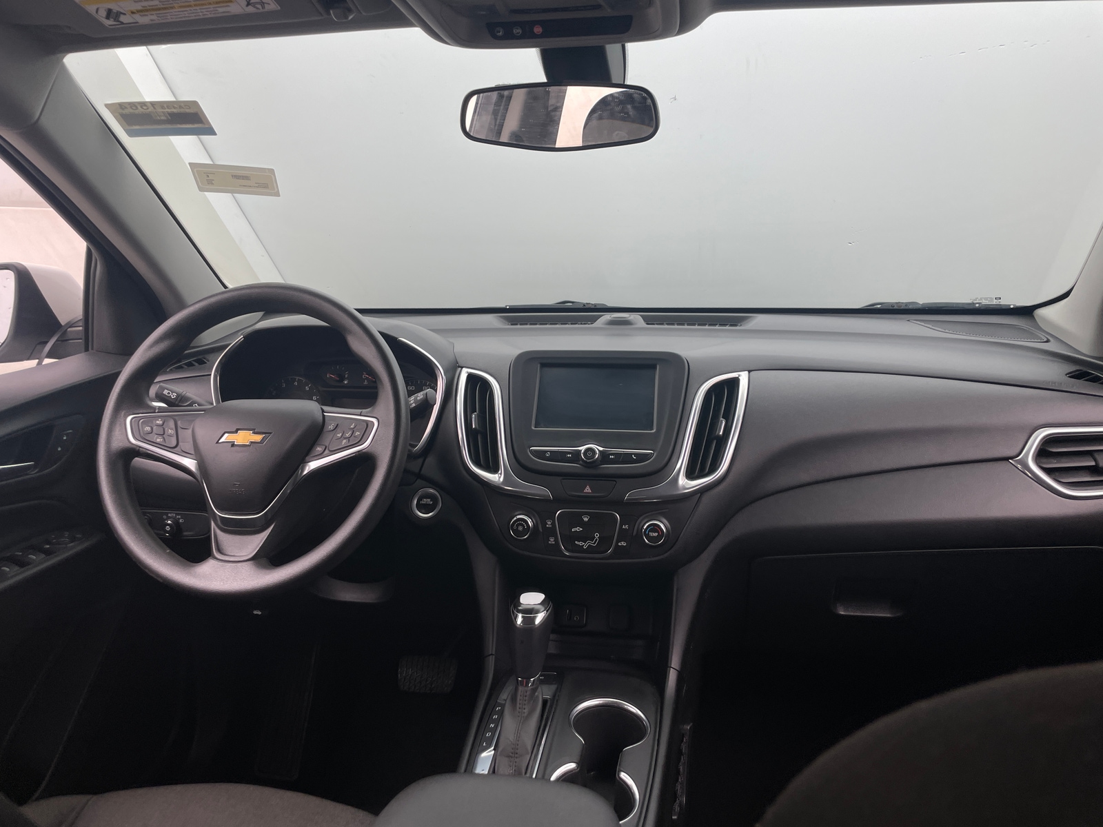 Thumbnail: 2018 Chevrolet Equinox - 3