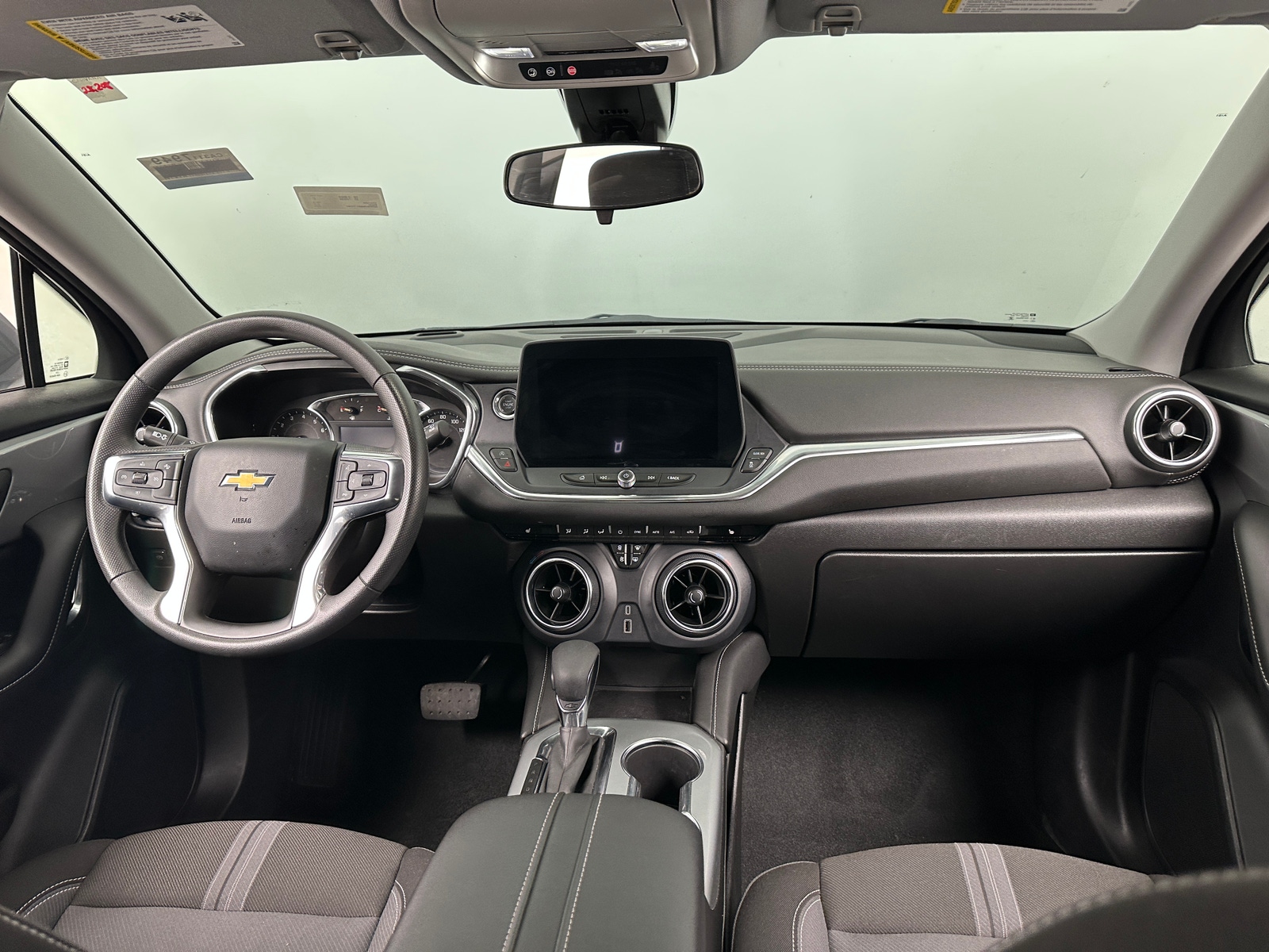 Thumbnail: 2025 Chevrolet Blazer - 3