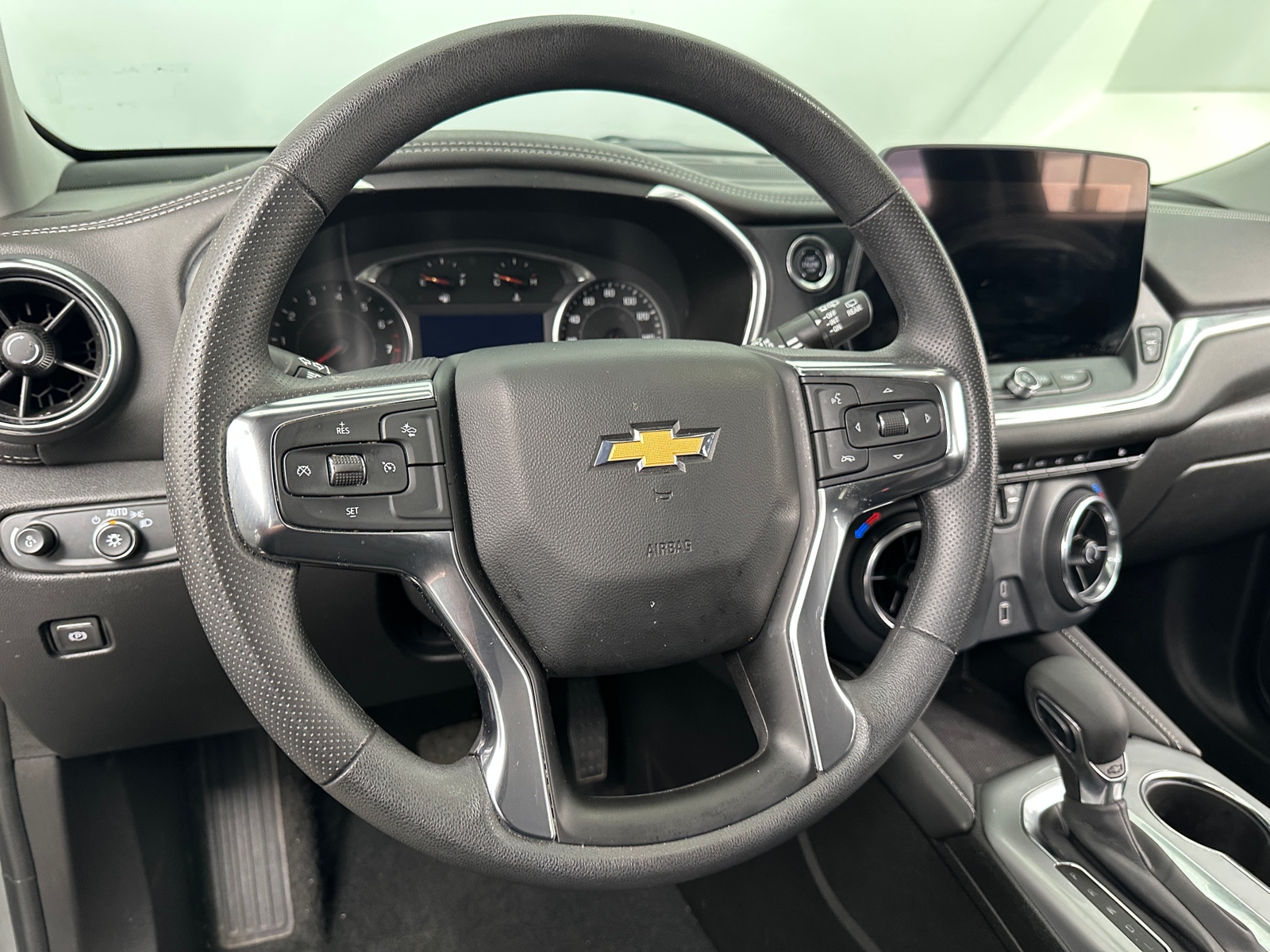 Thumbnail: 2025 Chevrolet Blazer - 5