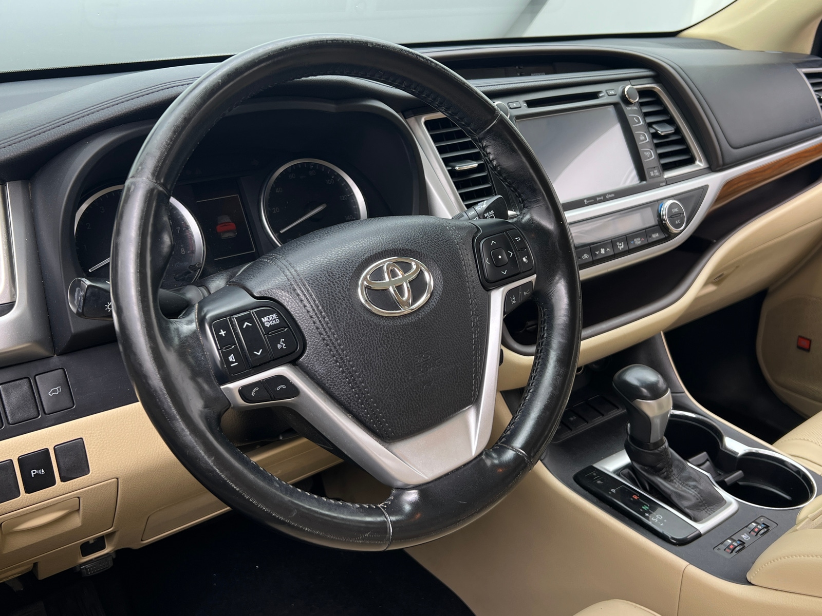 Thumbnail: 2018 Toyota Highlander - 4