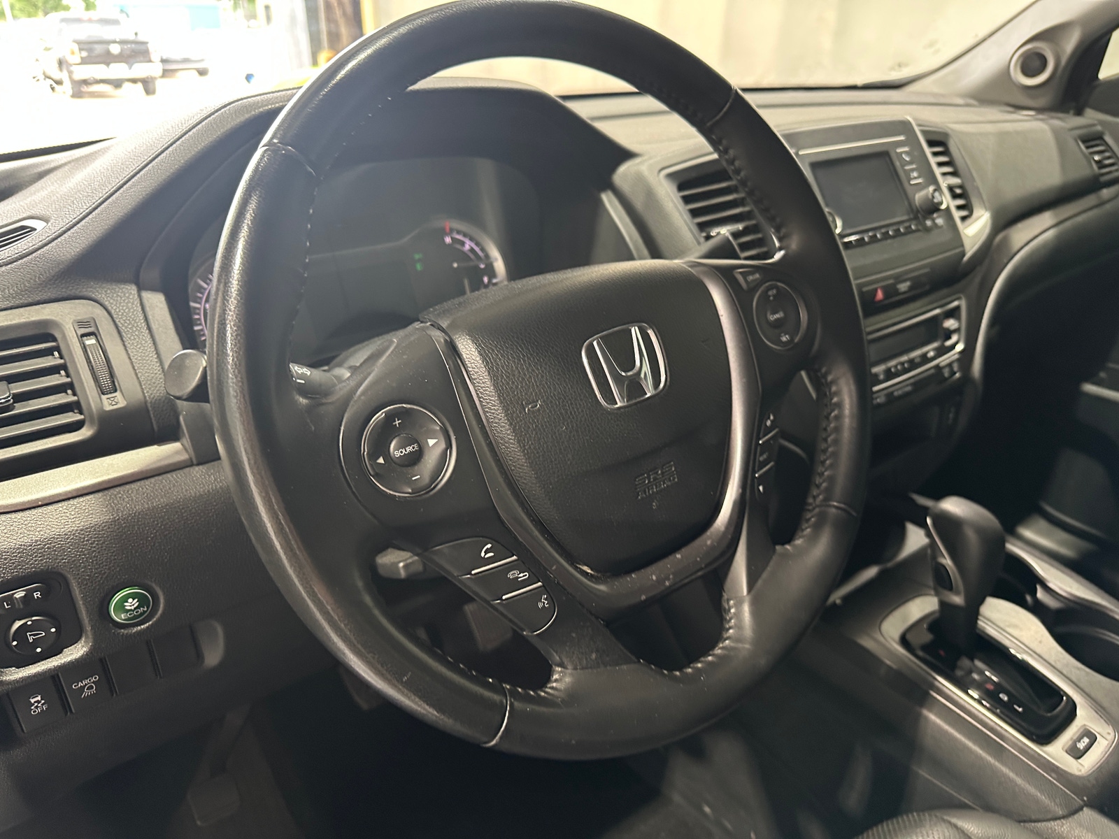 Thumbnail: 2017 Honda Ridgeline - 4