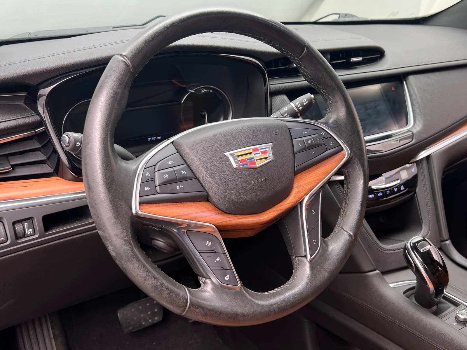 Thumbnail: 2020 Cadillac XT5 - 4