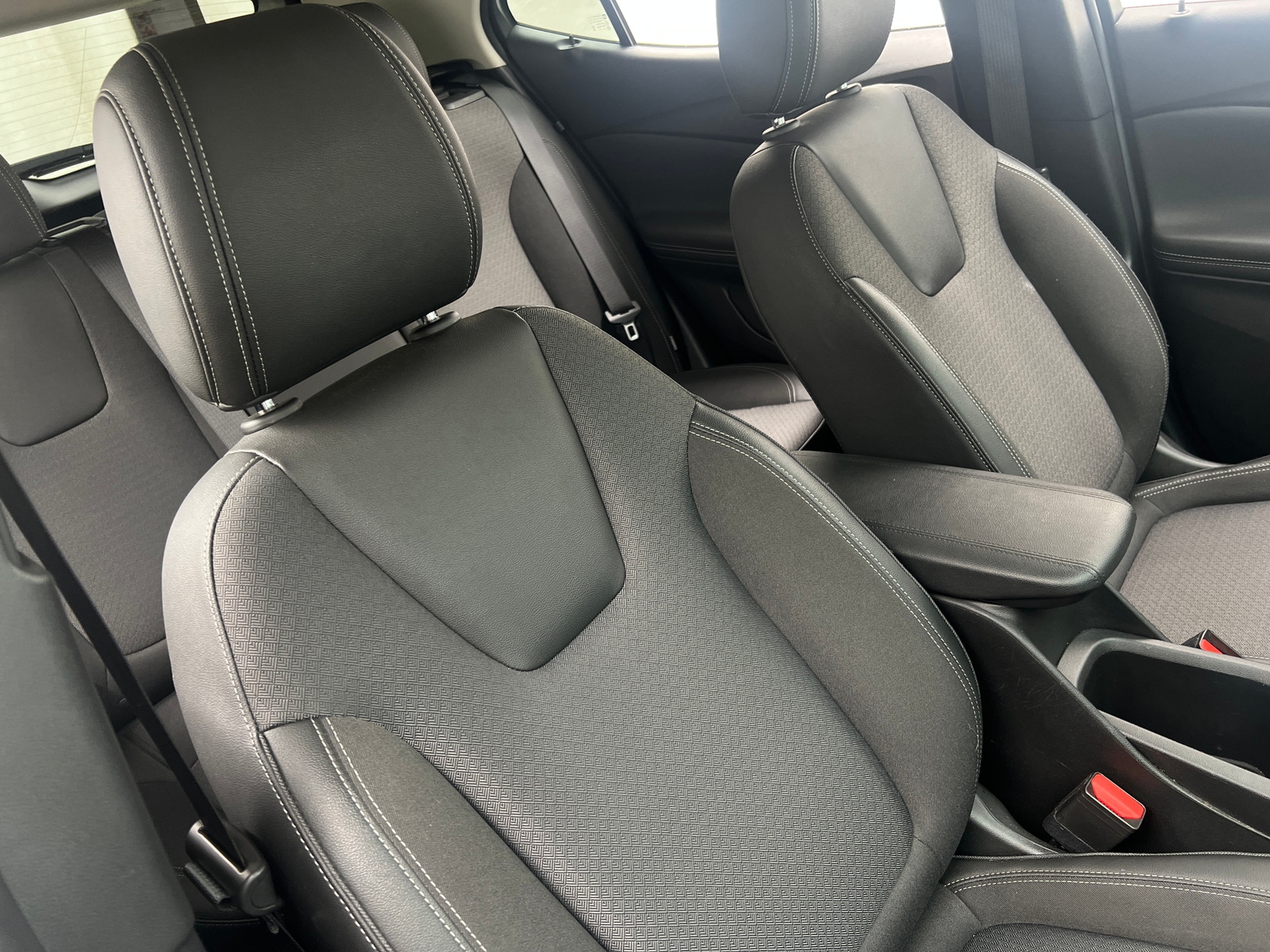 Thumbnail: 2025 Buick Encore GX - 2