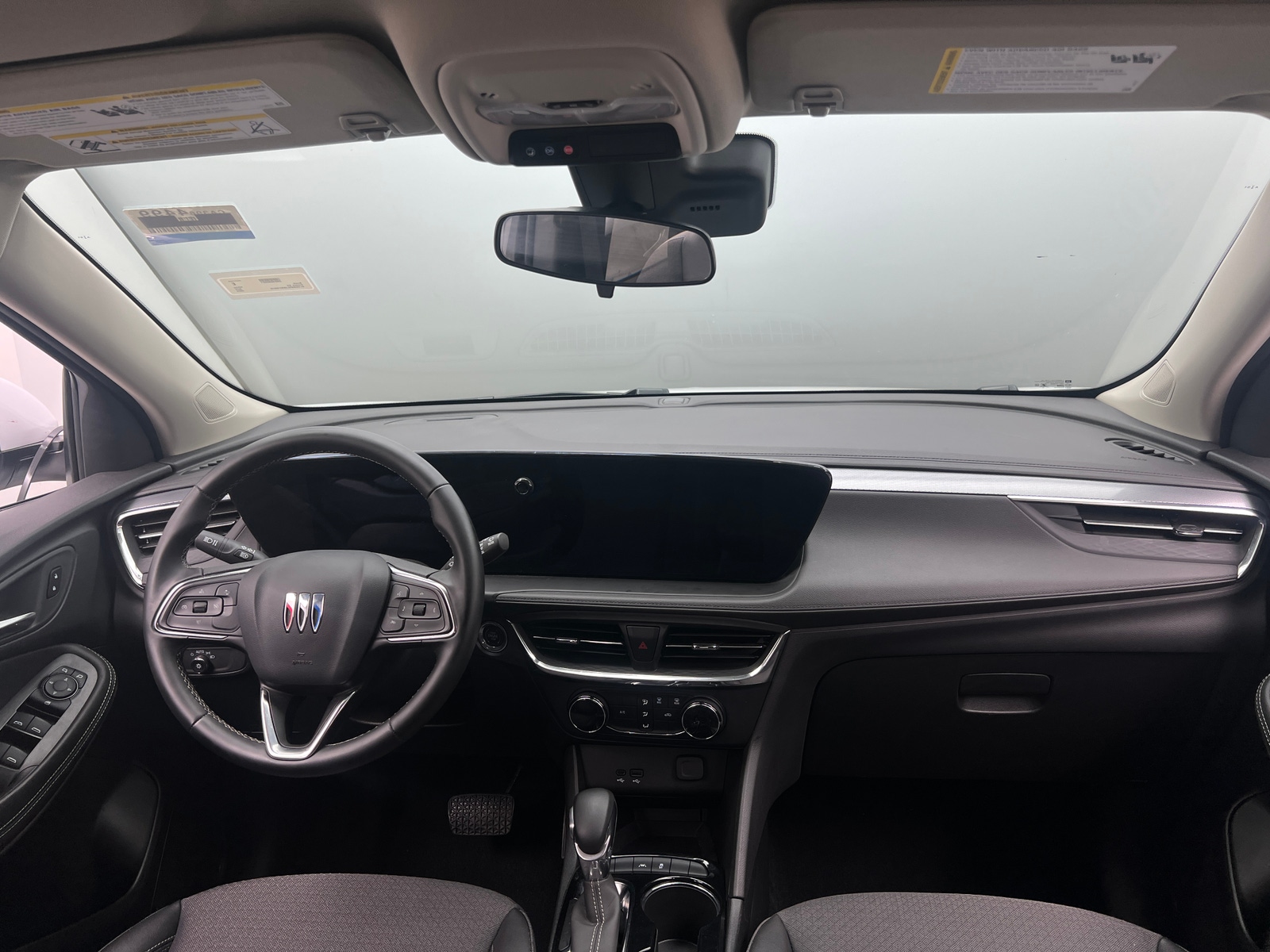 Thumbnail: 2025 Buick Encore GX - 3