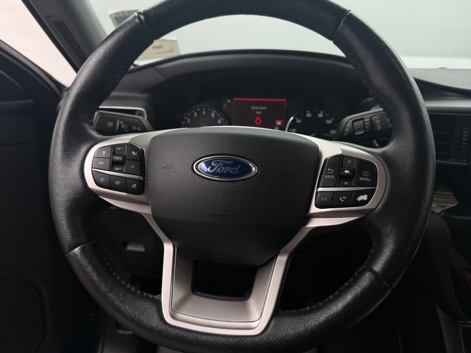 Thumbnail: 2021 Ford Explorer - 4