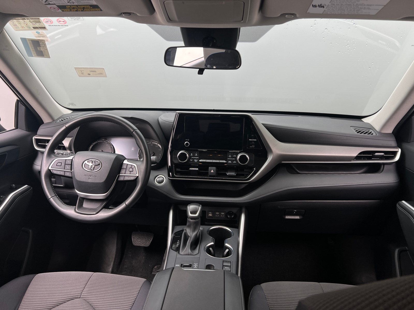 Thumbnail: 2025 Toyota Highlander - 3