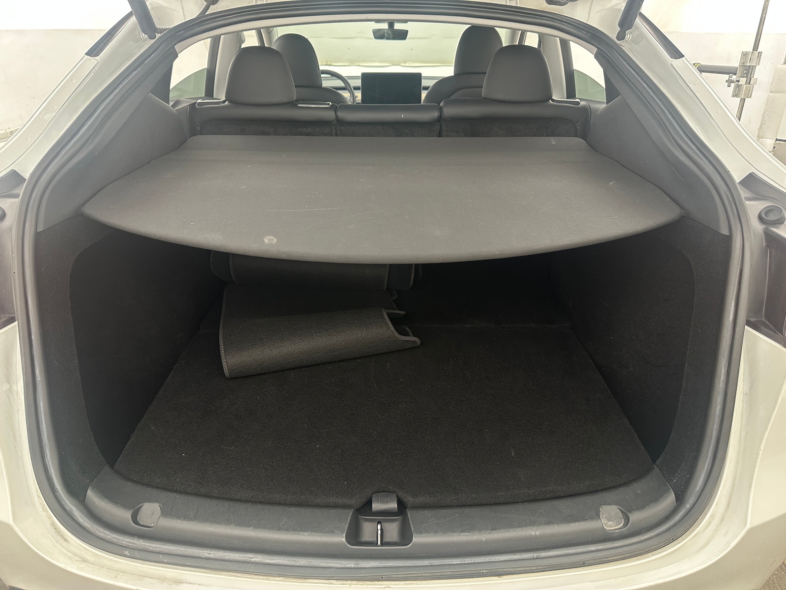 Thumbnail: 2023 Tesla Model Y - 6