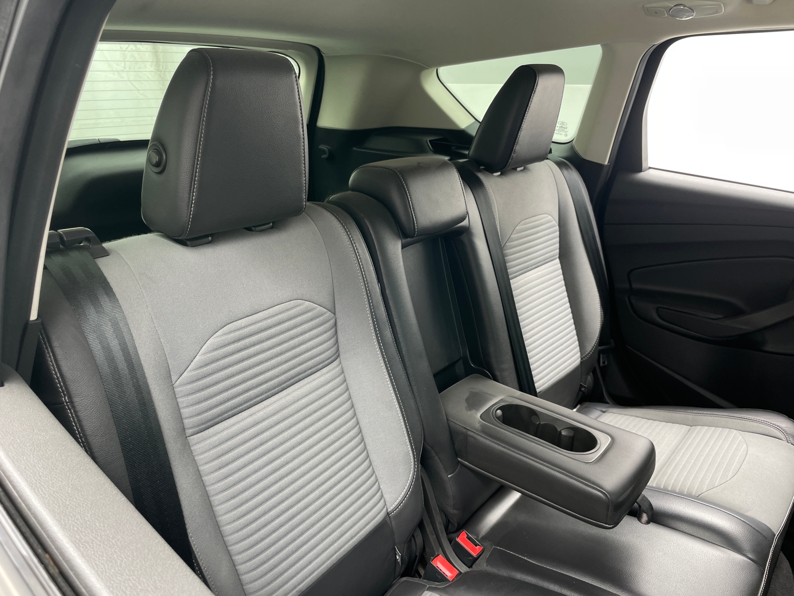 Thumbnail: 2017 Ford Escape - 6