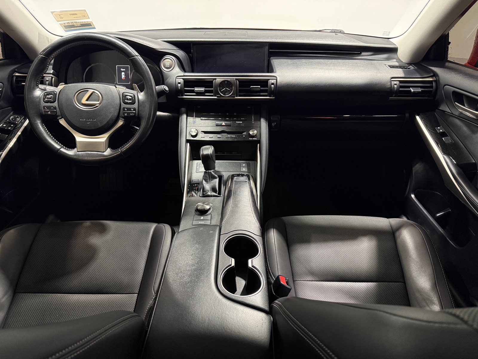 Thumbnail: 2018 Lexus IS - 2