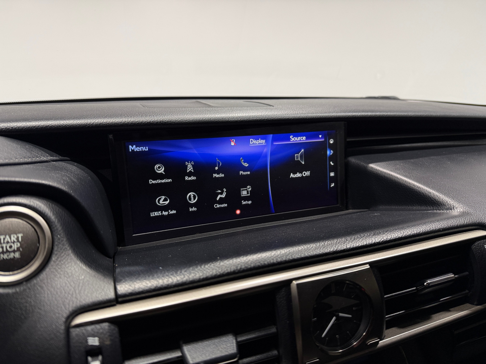 Thumbnail: 2018 Lexus IS - 3