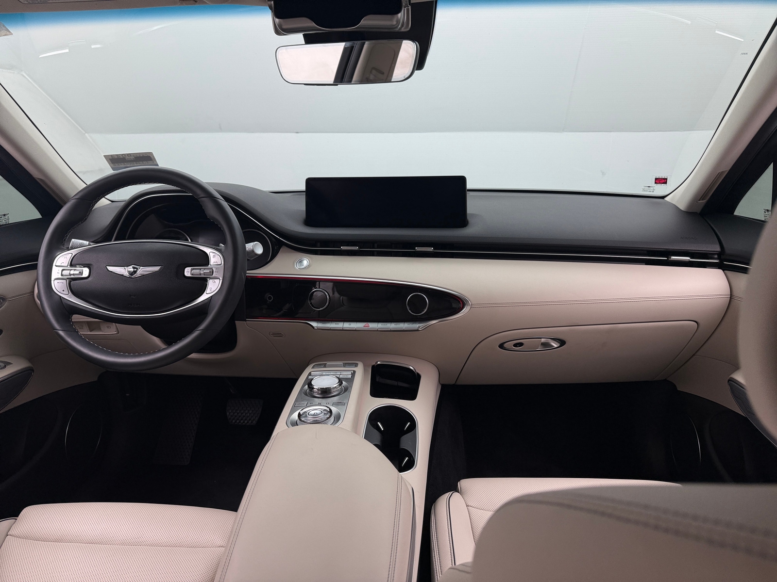 Thumbnail: 2024 Genesis GV70 - 2