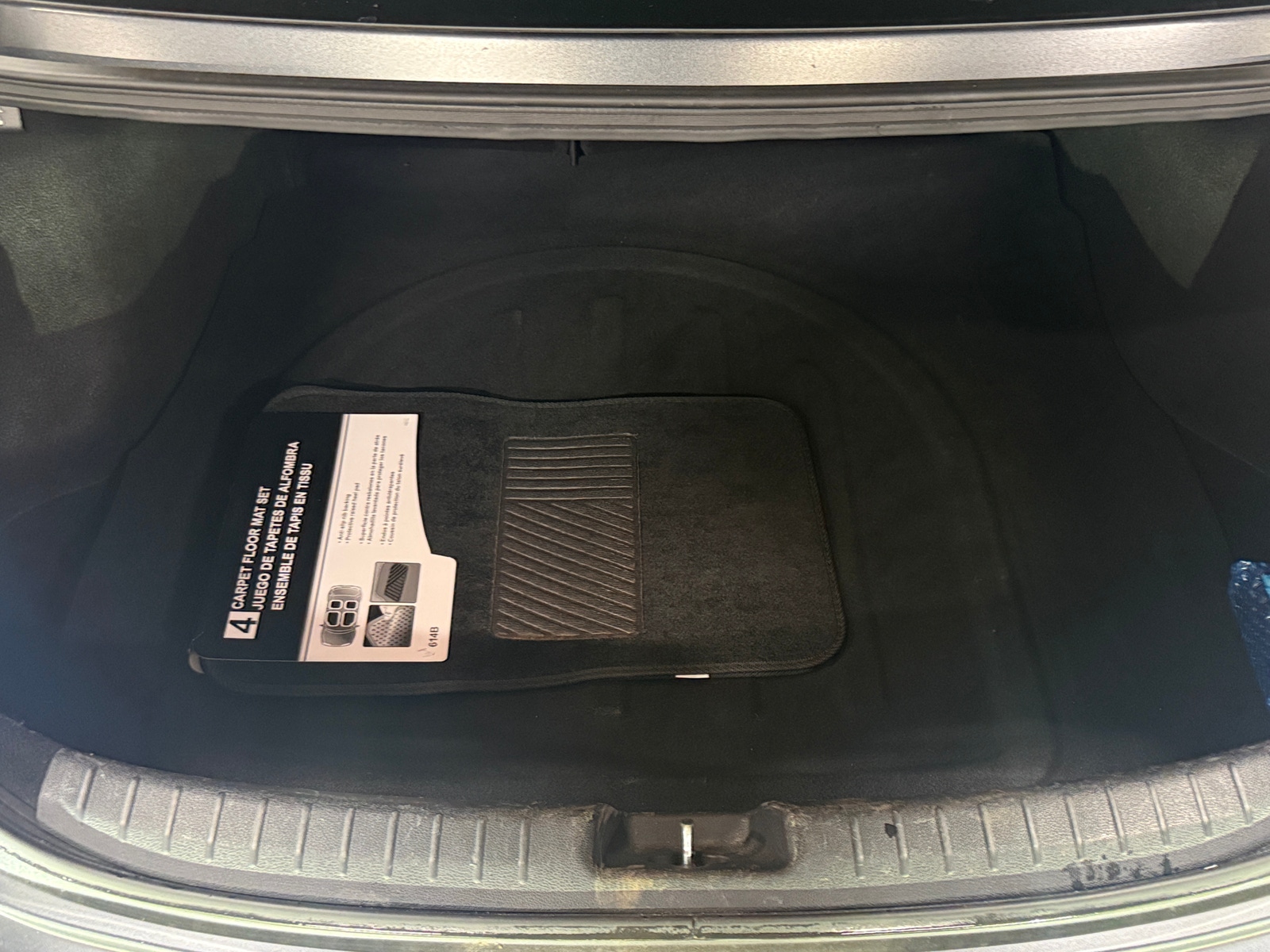 Thumbnail: 2022 Kia Forte - 7